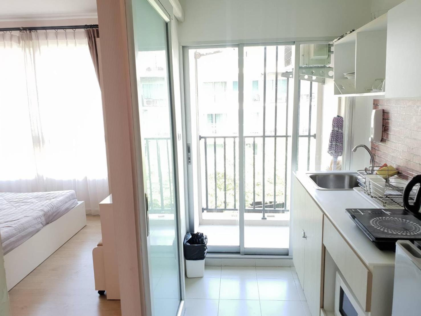 Double Room with Balcony - Photo 2