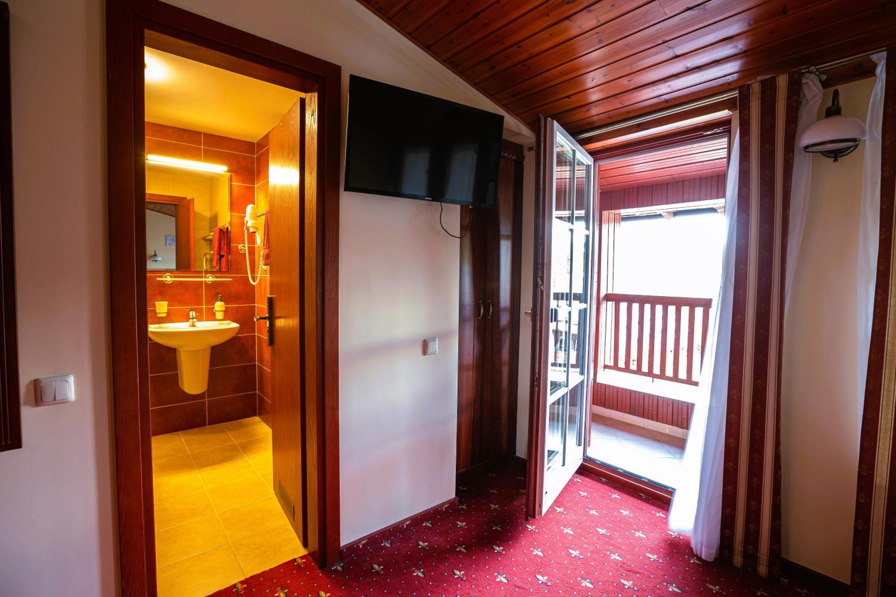 Deluxe Single Room with Balcony and SPA Access photo 1
