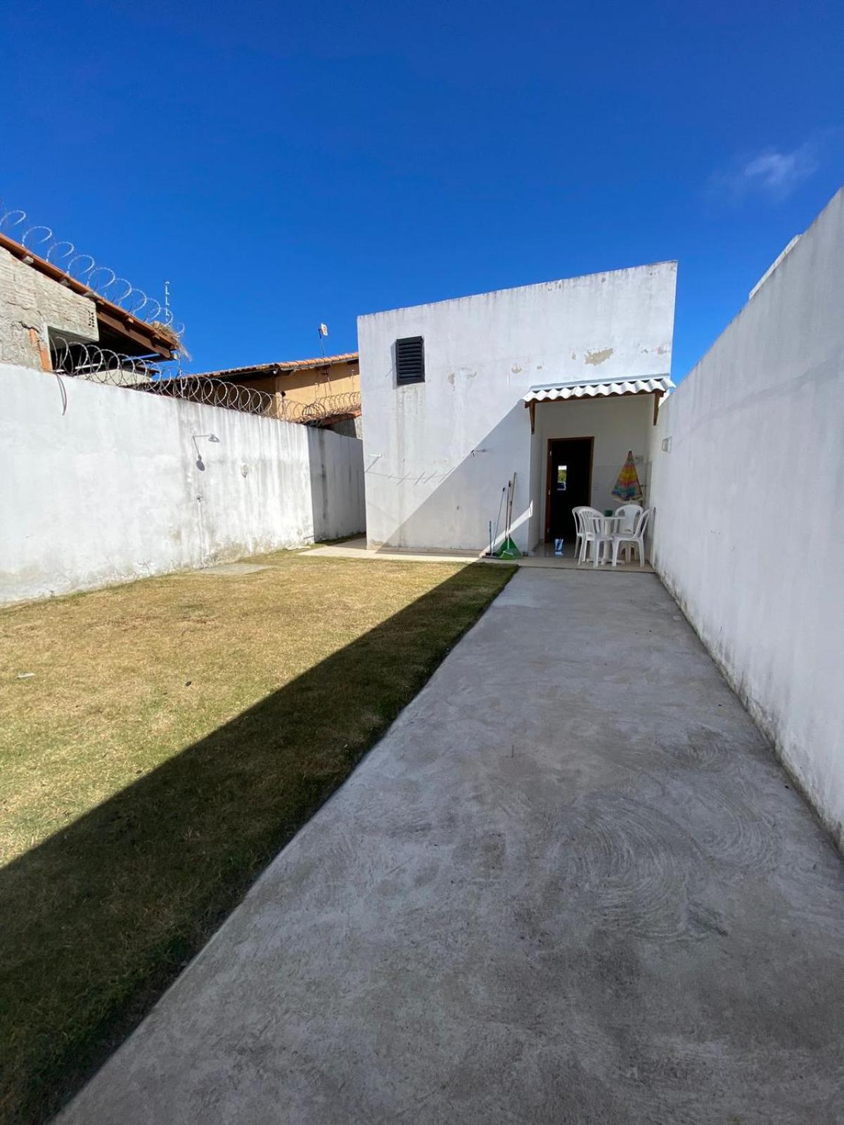 Two-Bedroom House photo 2