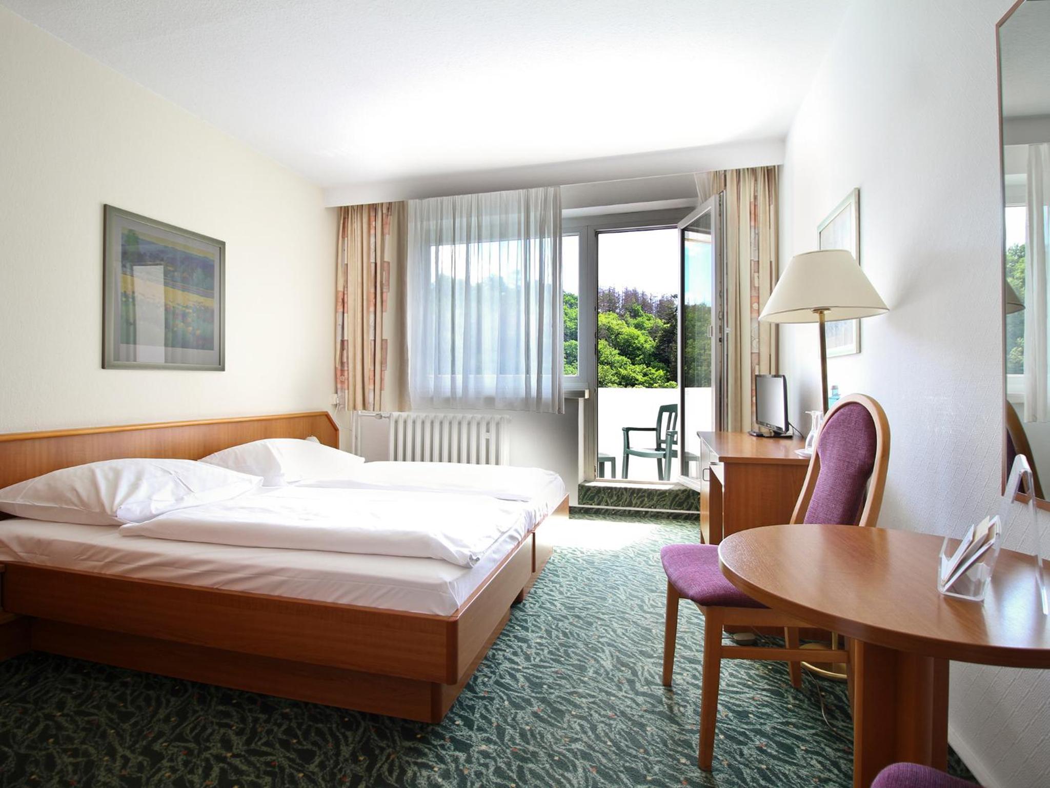 Double Room with Balcony - Photo 1