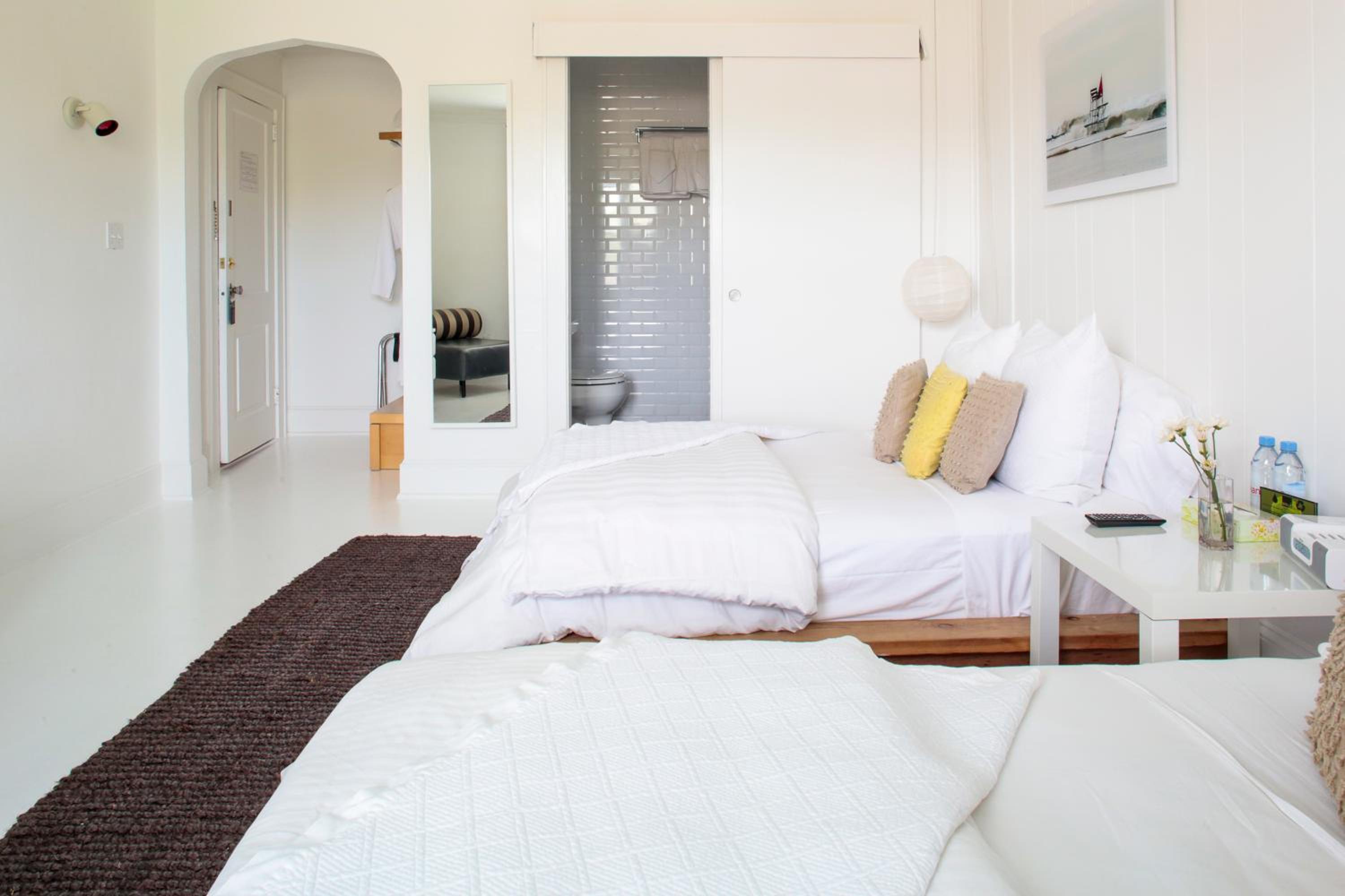 Double Room with Two Double Beds and Garden View photo 1