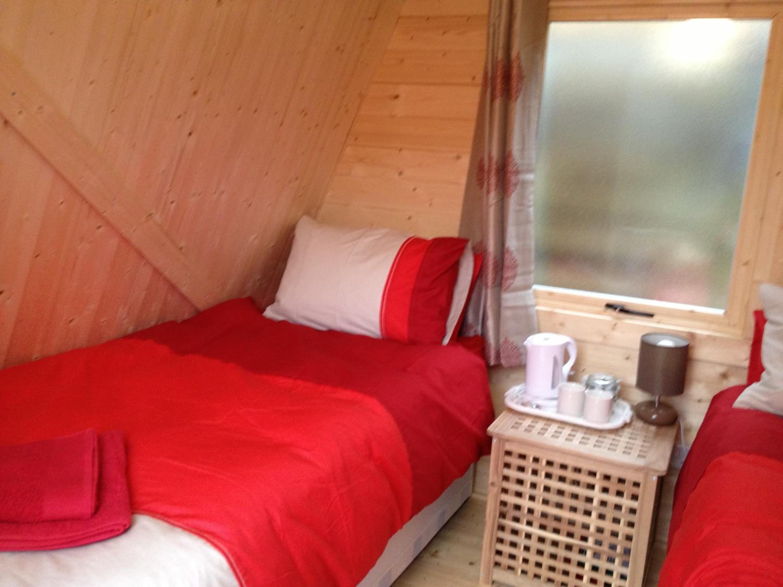 Small Twin Room photo 1