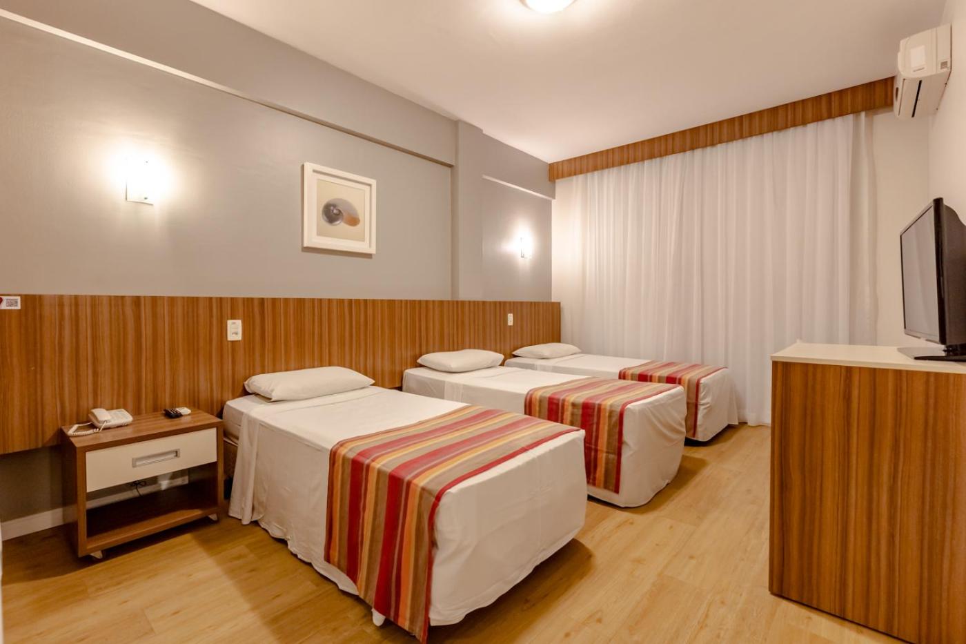 Standard Triple Room - Photo 2