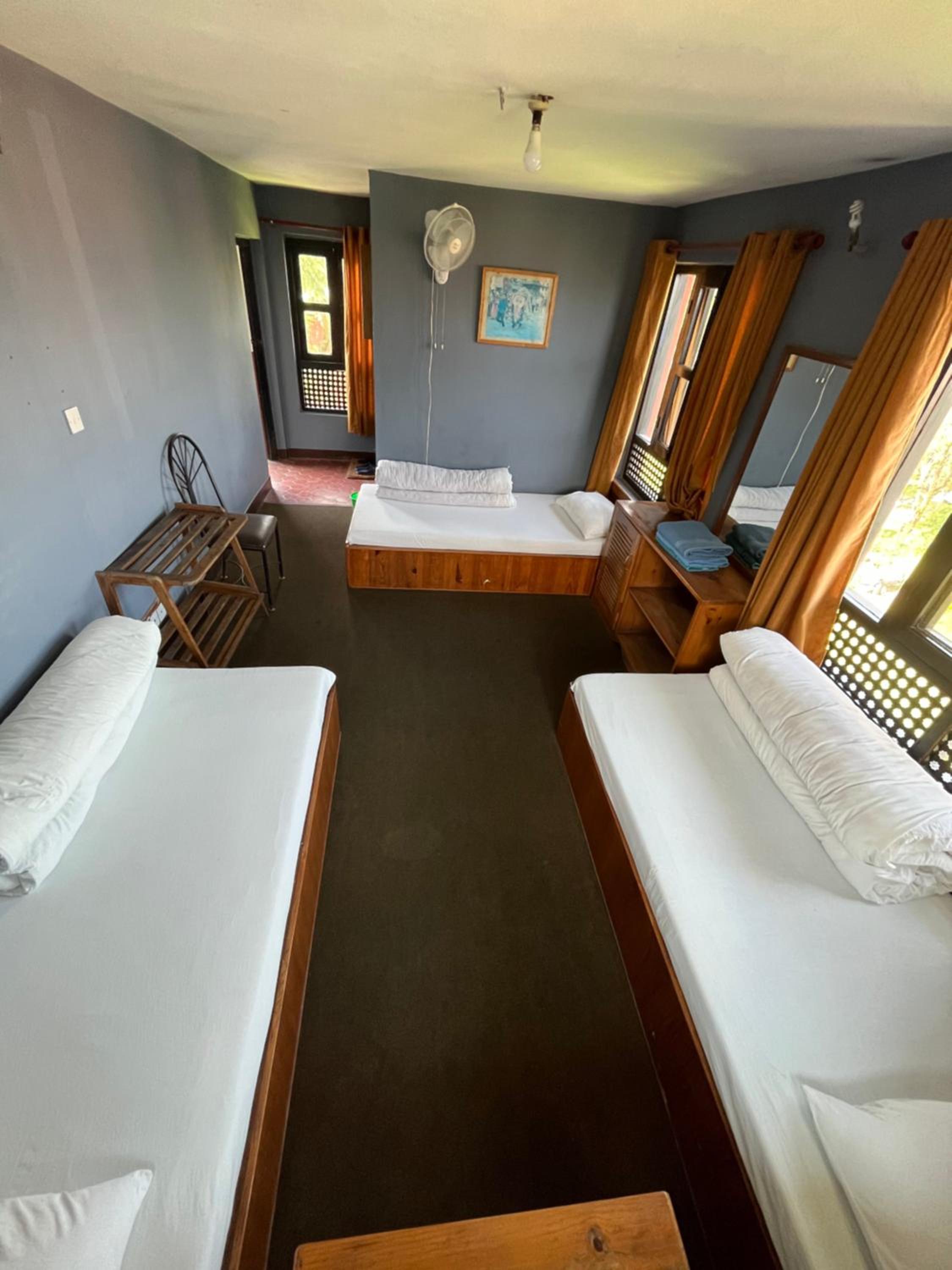 Triple Room with Private Bathroom photo 3