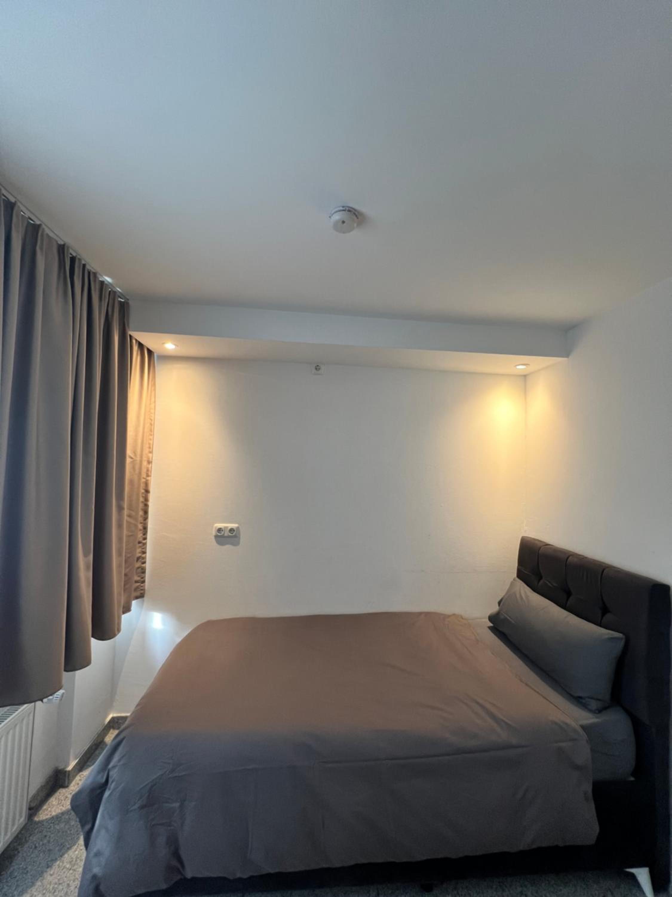 Twin Room without shower and with shared WC