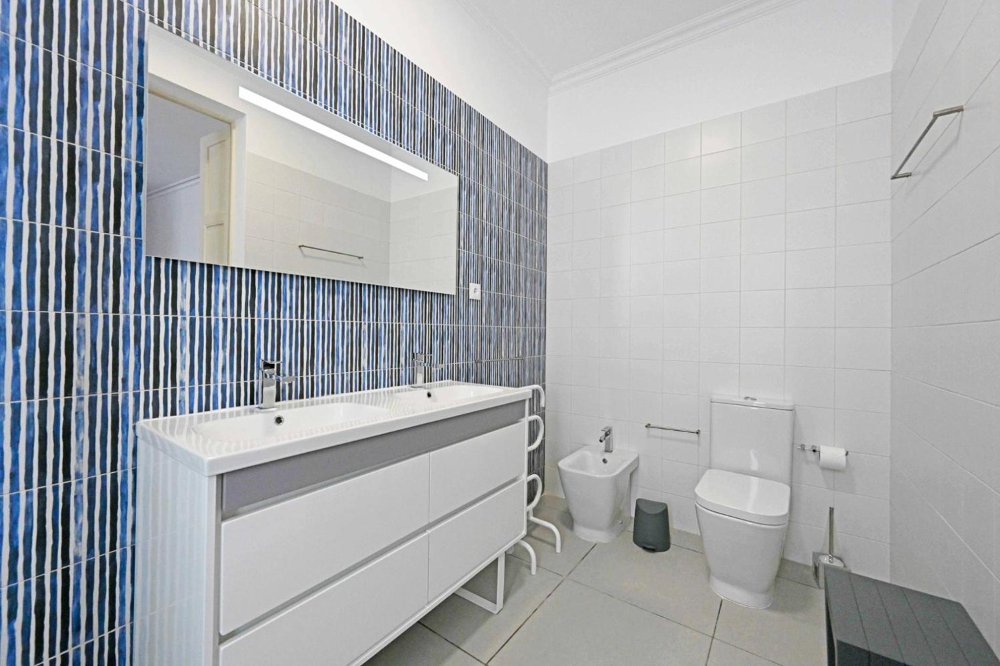 Superior Deluxe Double Or Twin Room  photo 2