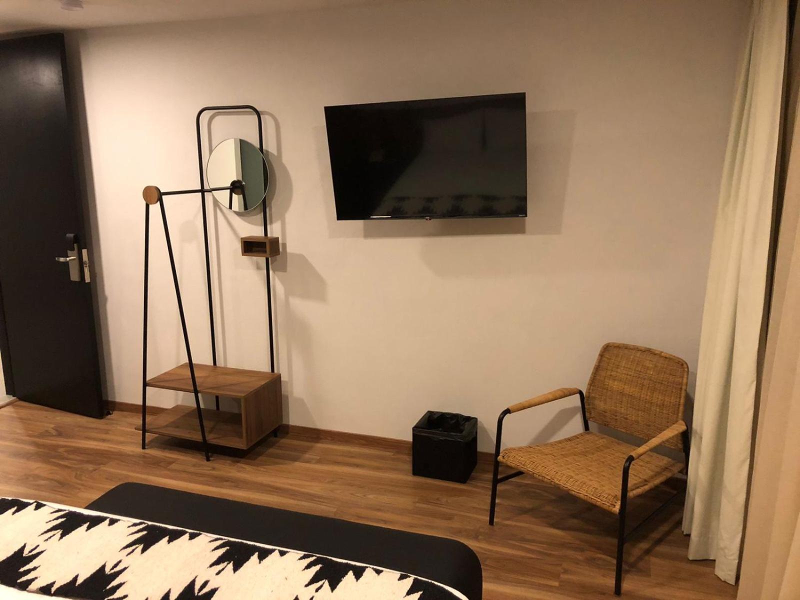 Superior King Room photo 3