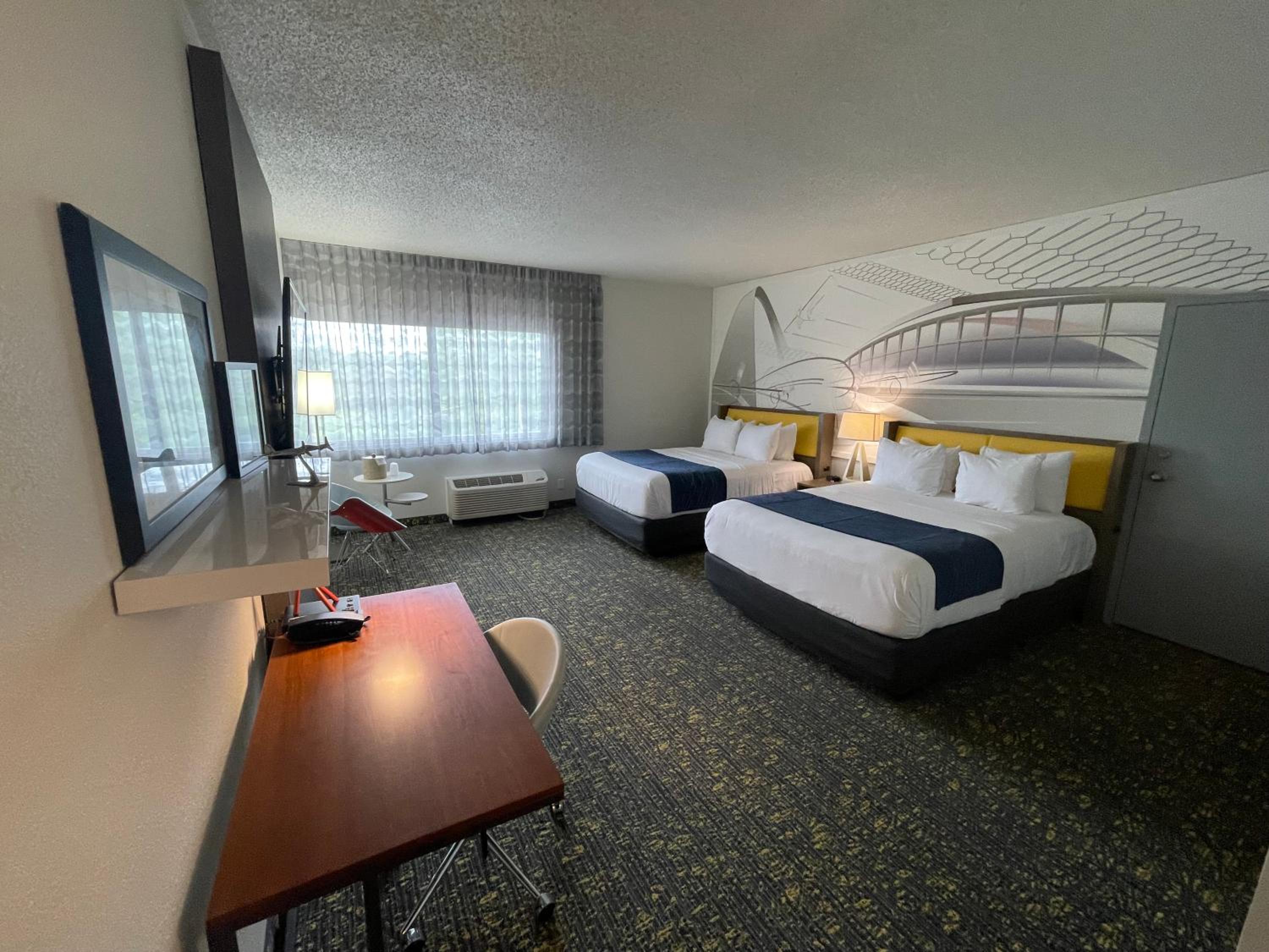 Large Double Room photo 3