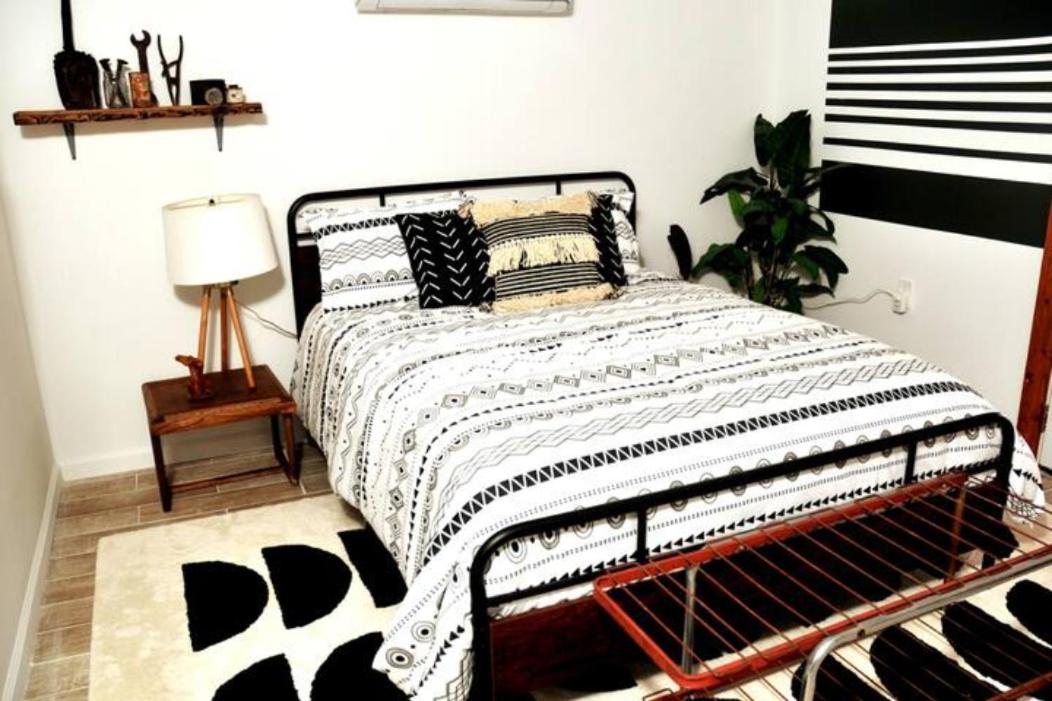 Three-Bedroom House photo 1