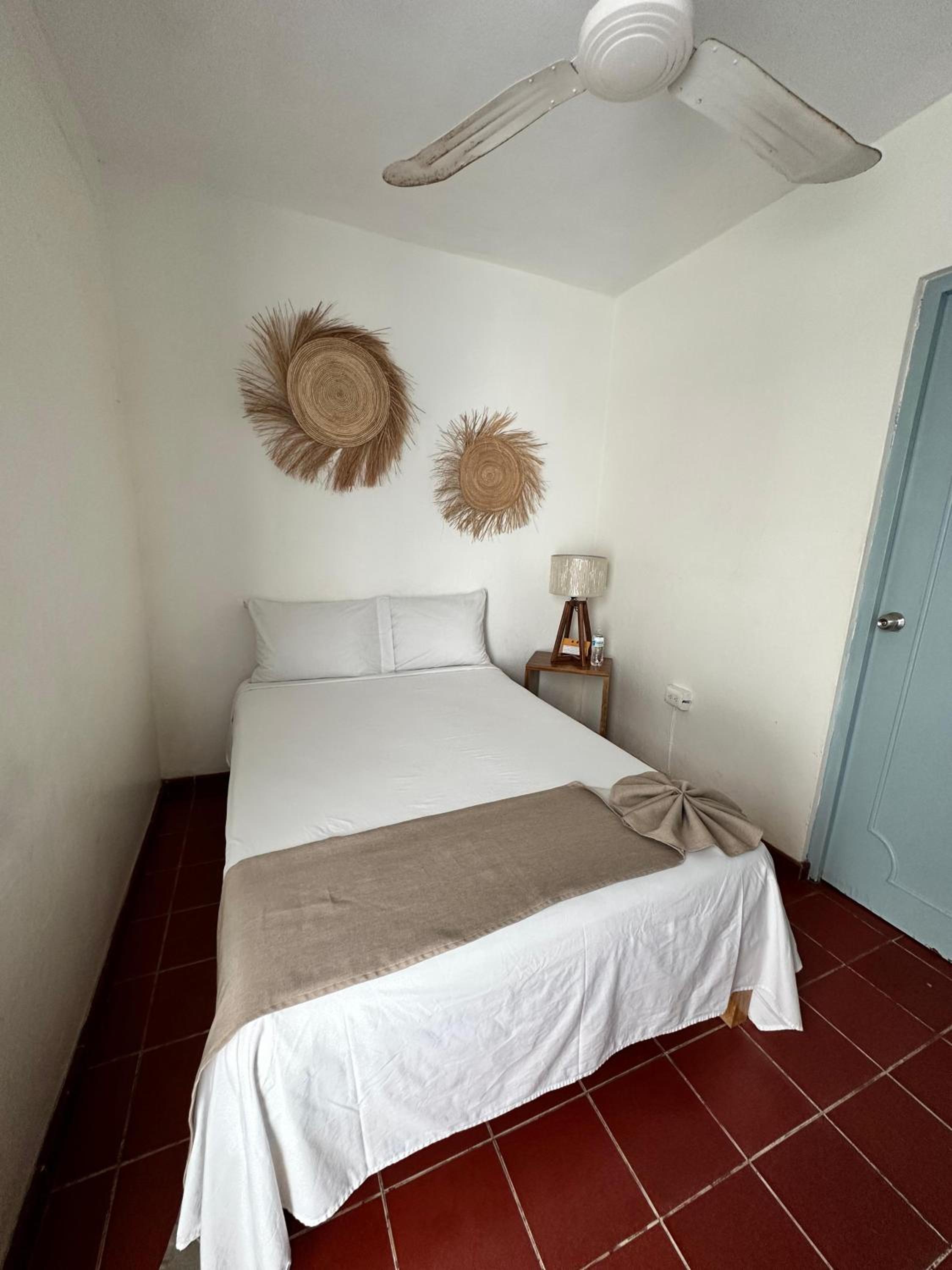 Double Room - Photo 5