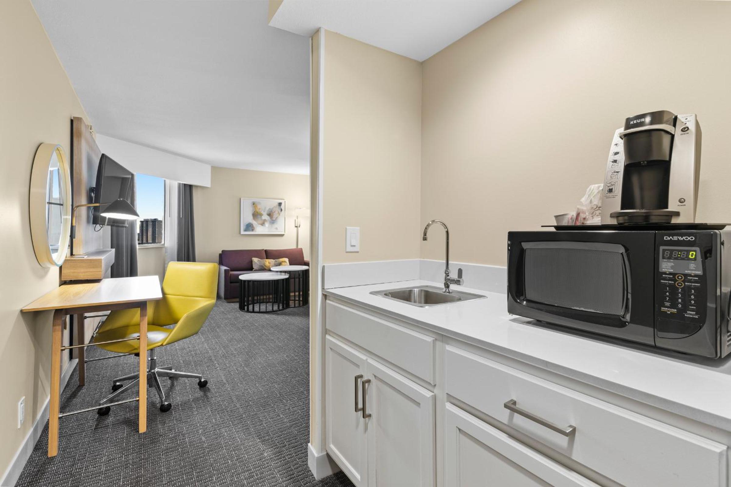 One-Bedroom Suite