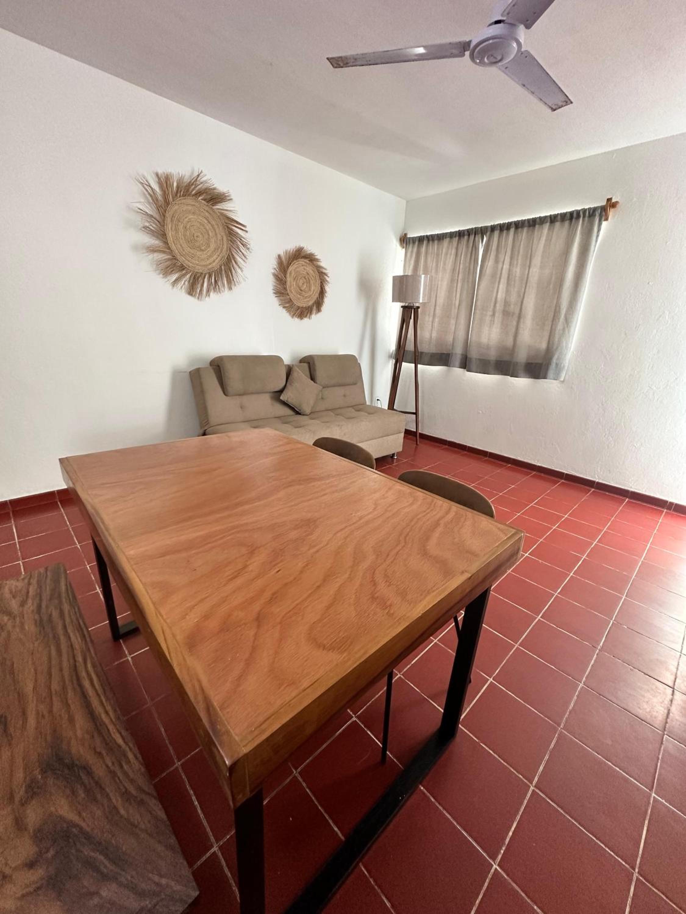 Studio with Sofa Bed - Photo 3