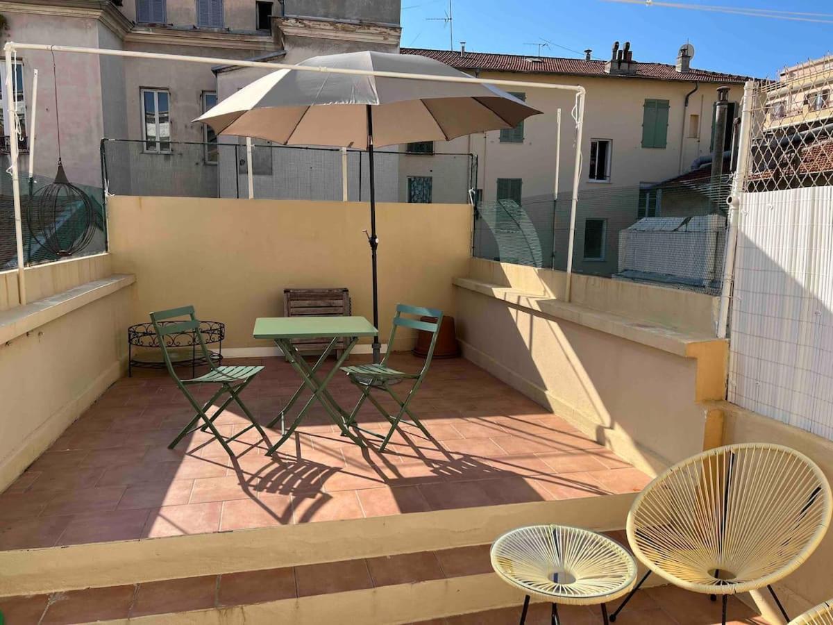 Studio with Terrace