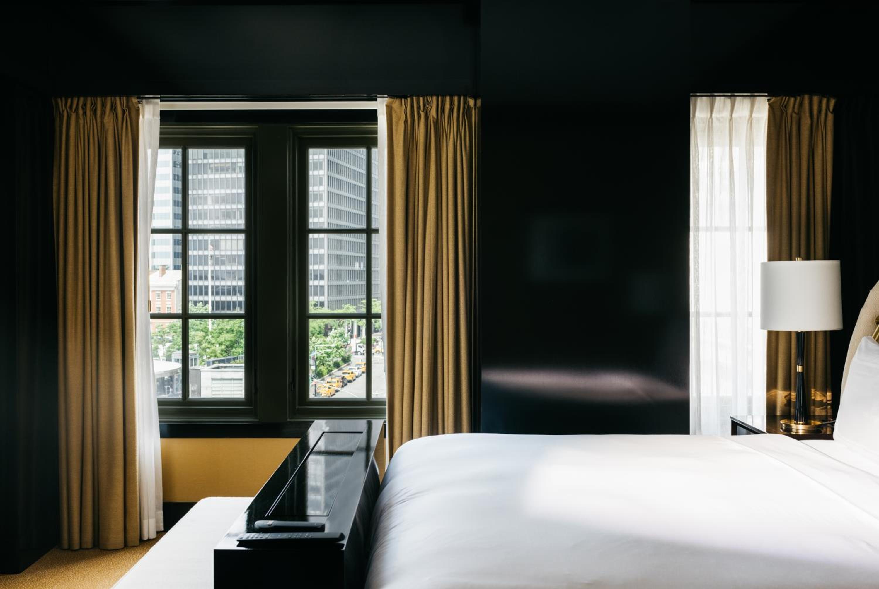 Clinton Corner Suite