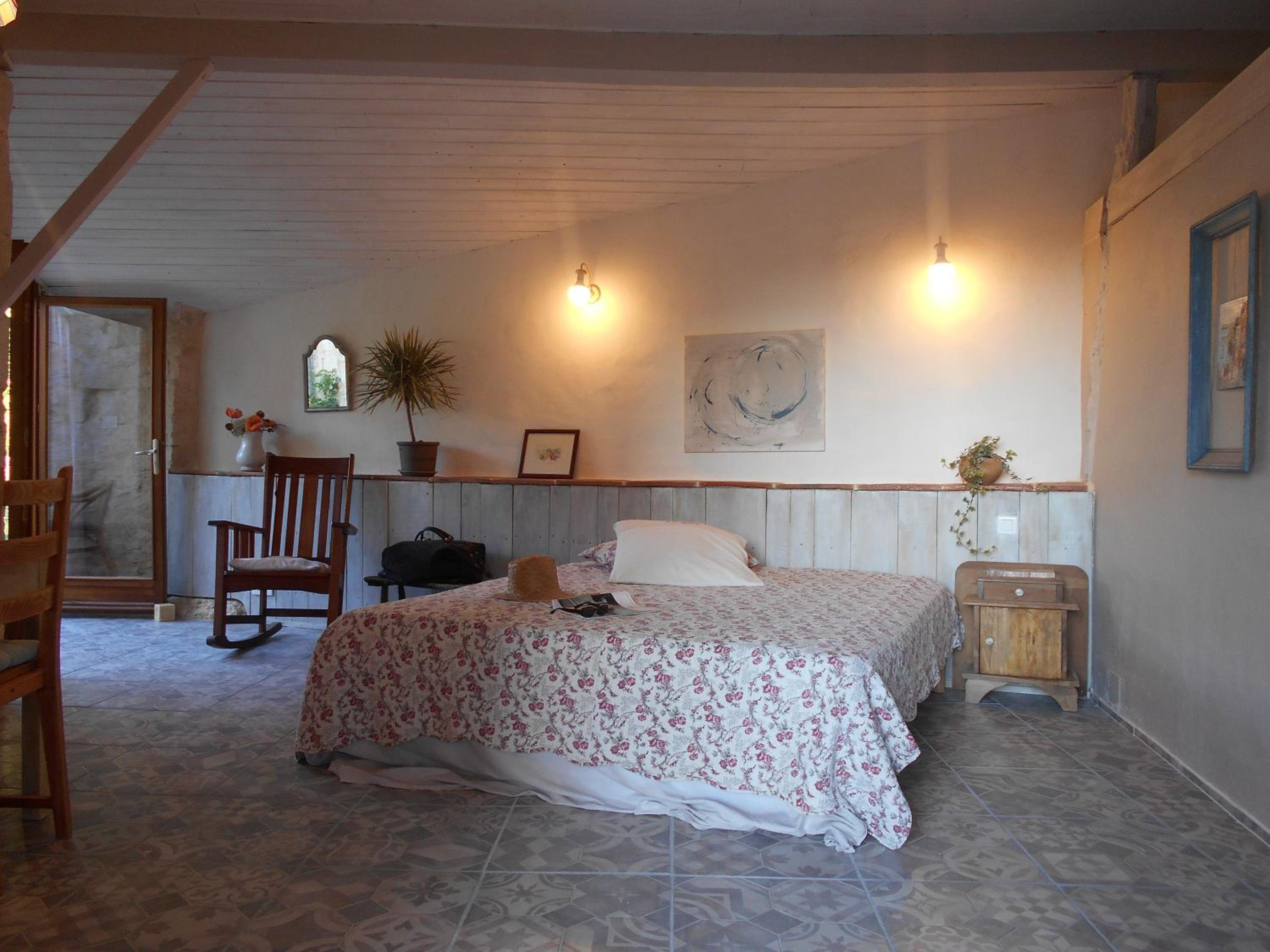 Double Room with Garden View - Photo 2