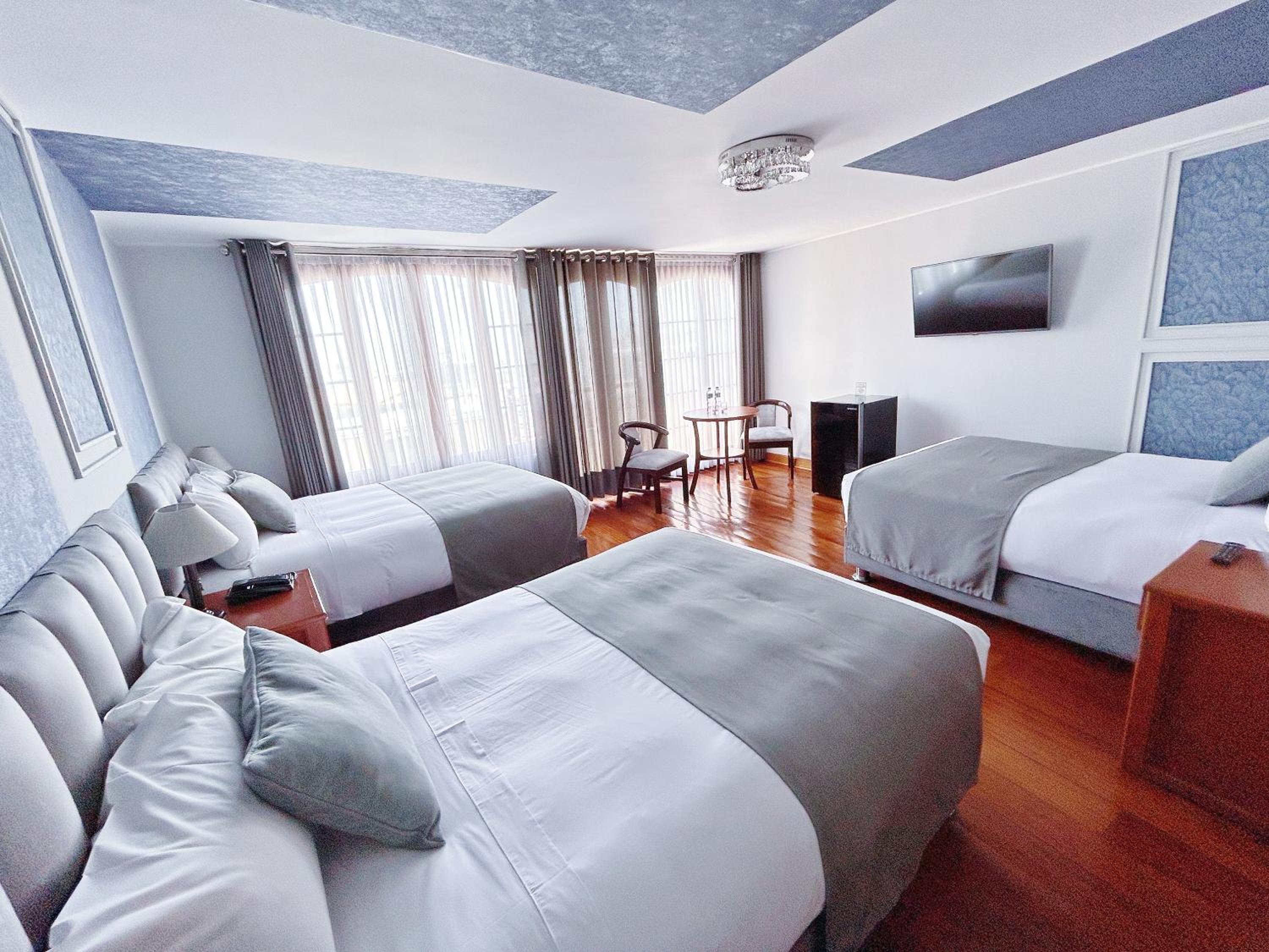 Triple Room
