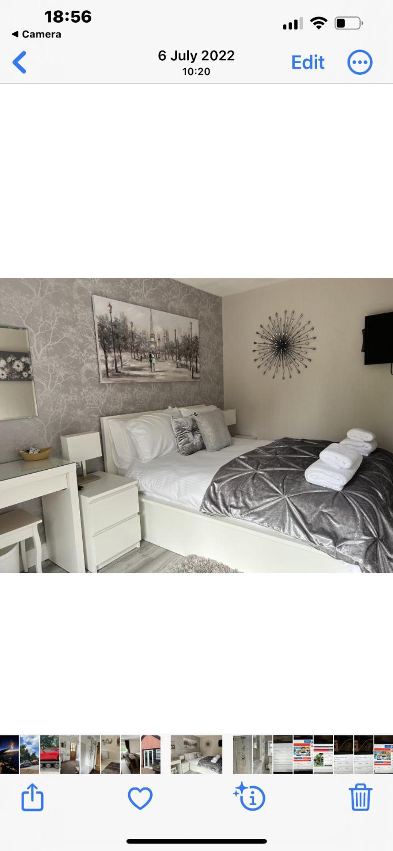 Deluxe Double Room with Shower
