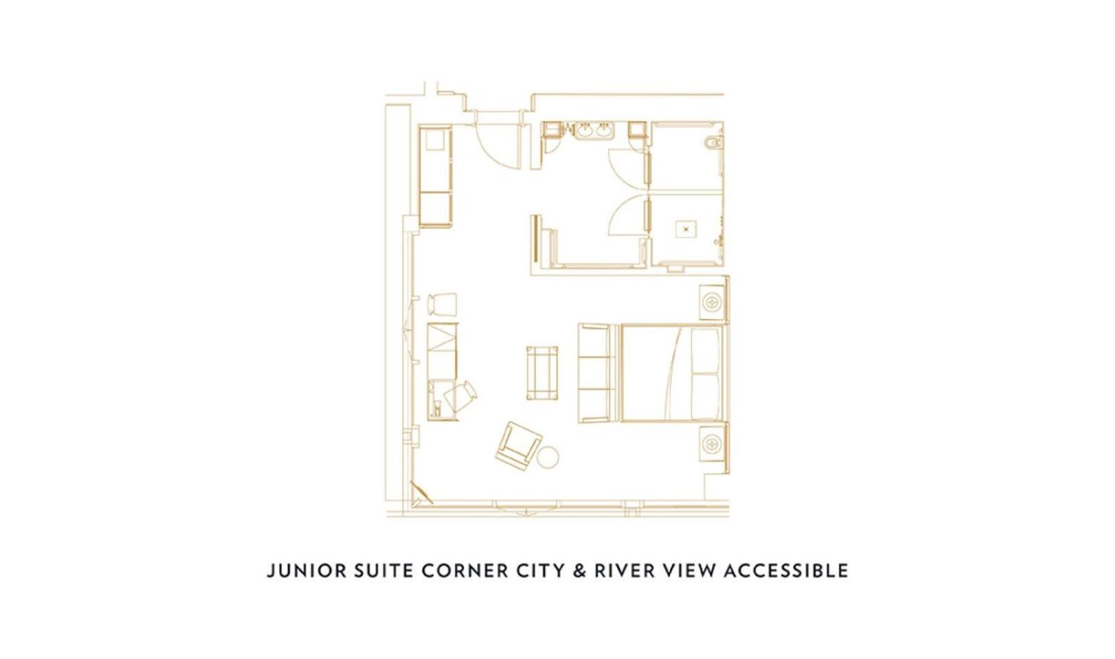 Junior Suite Corner City View Accessible