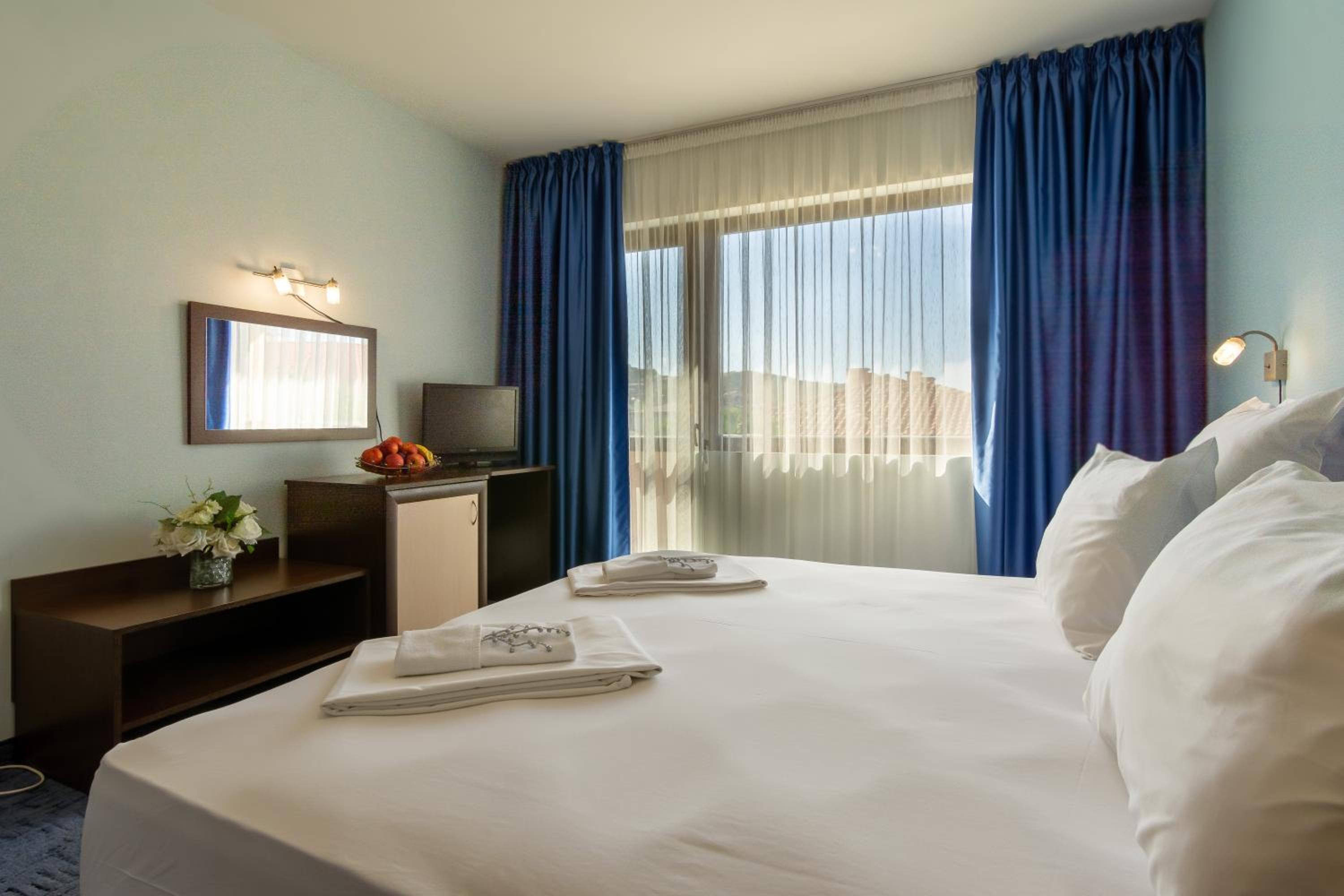 Double Room with Garden View photo 2