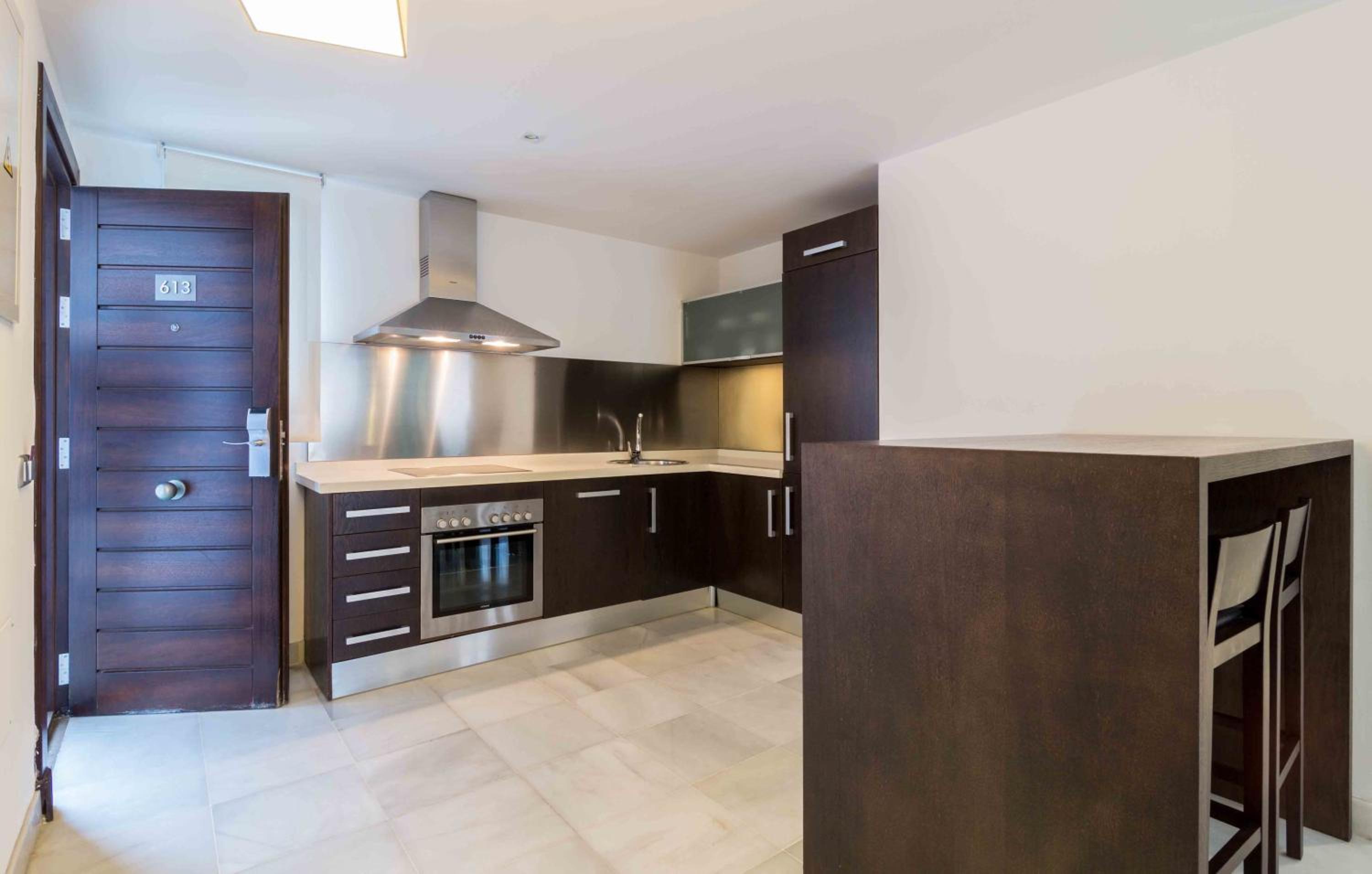 Two-Bedroom Apartment - Photo 4