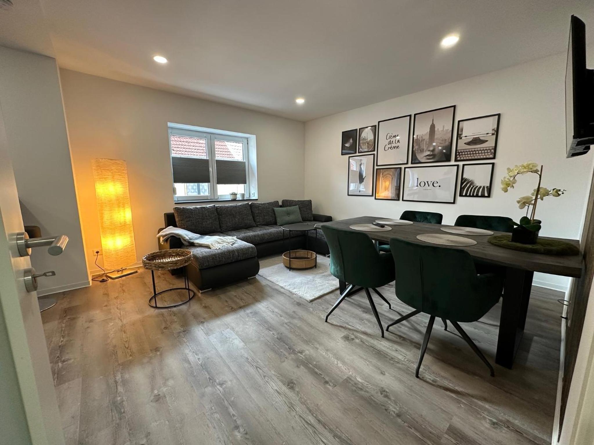 Four-Bedroom Apartment photo 1