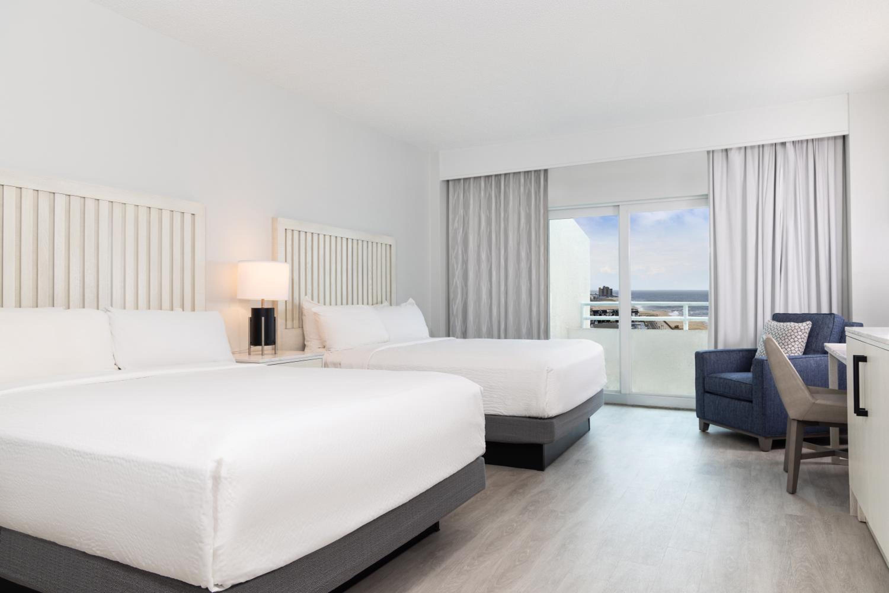 Luxury Room with Two Queen Beds- Coast Line View photo 1