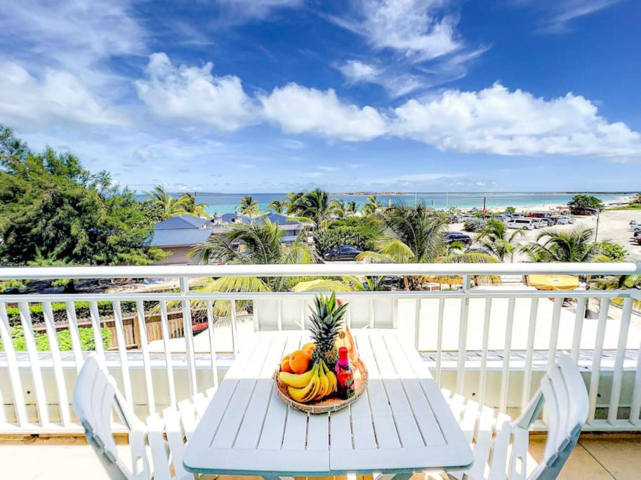 Apartment with Sea View photo 3