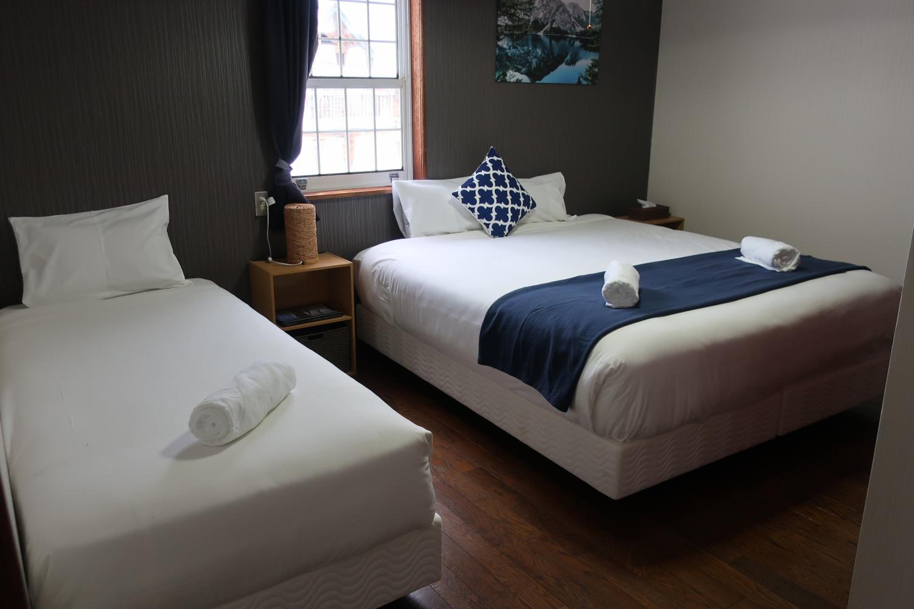 Triple Room with Mountain View