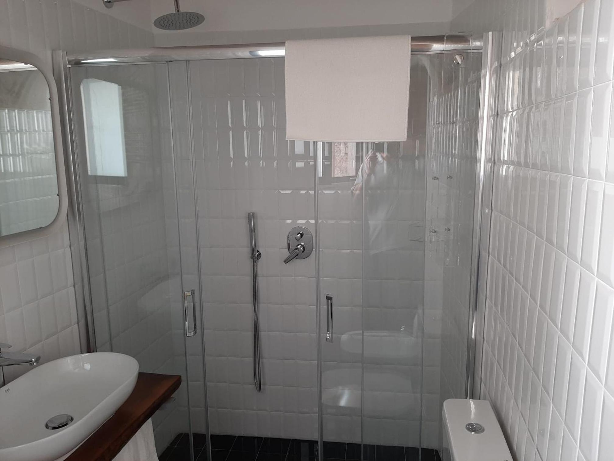 One-Bedroom House photo 2
