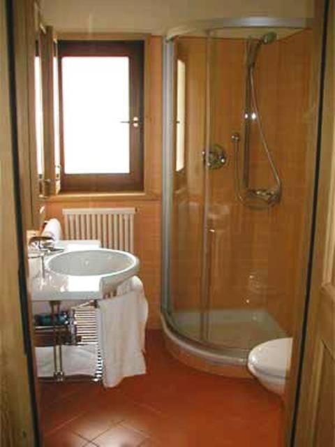 Standard Twin Room photo 2