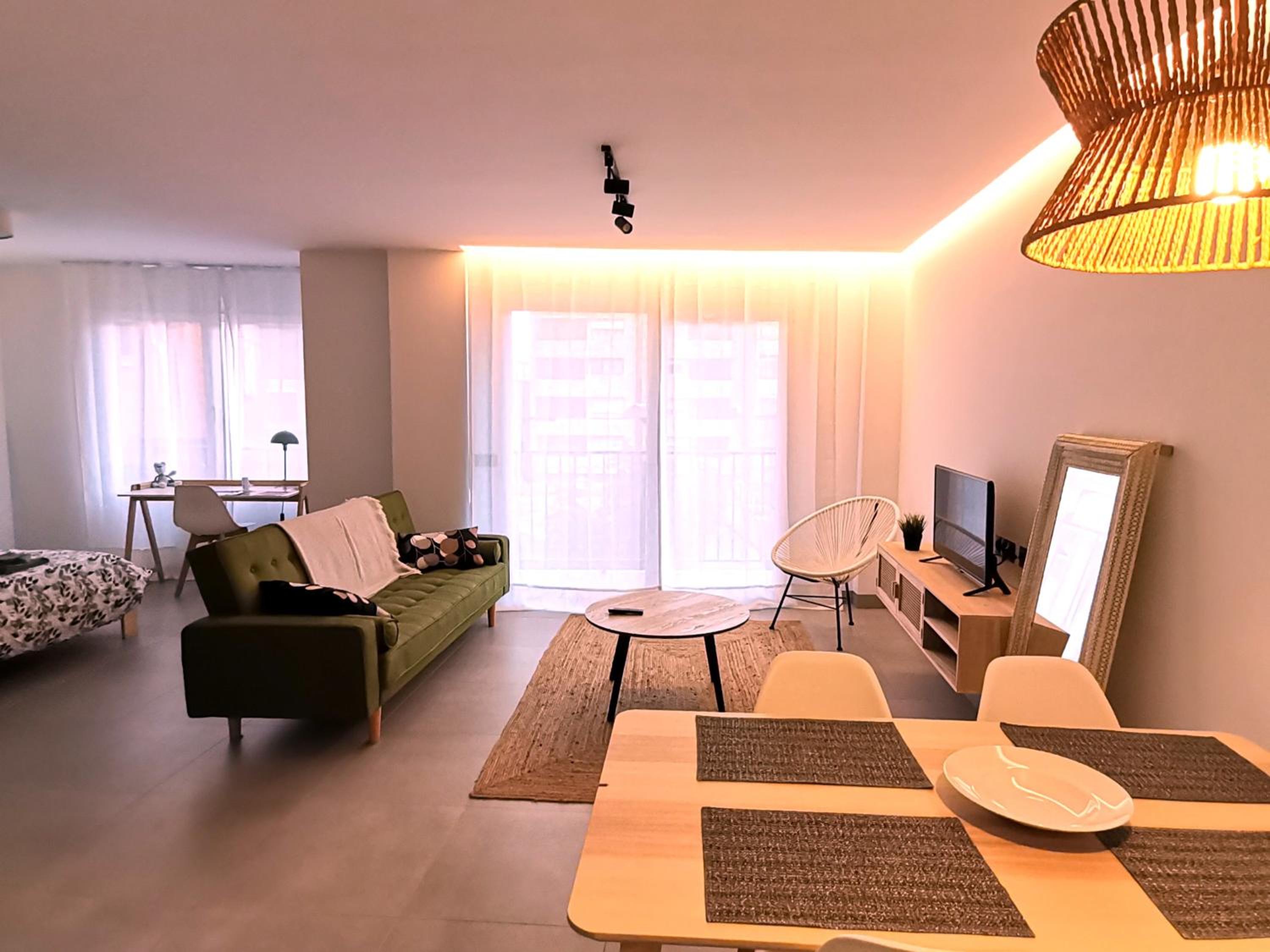 One-Bedroom Apartment photo 3