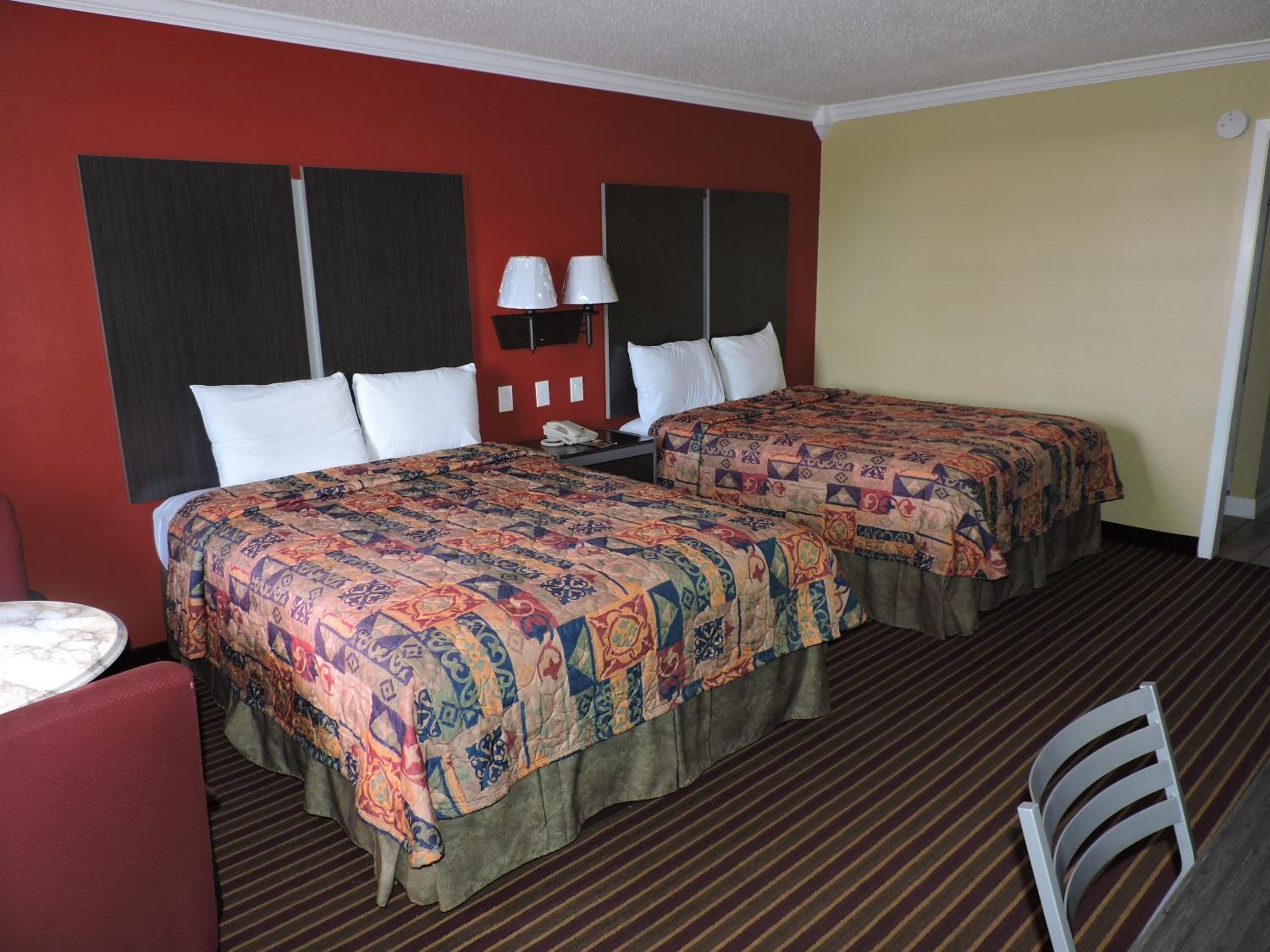 Queen Room with Two Queen Beds - Non-Smoking