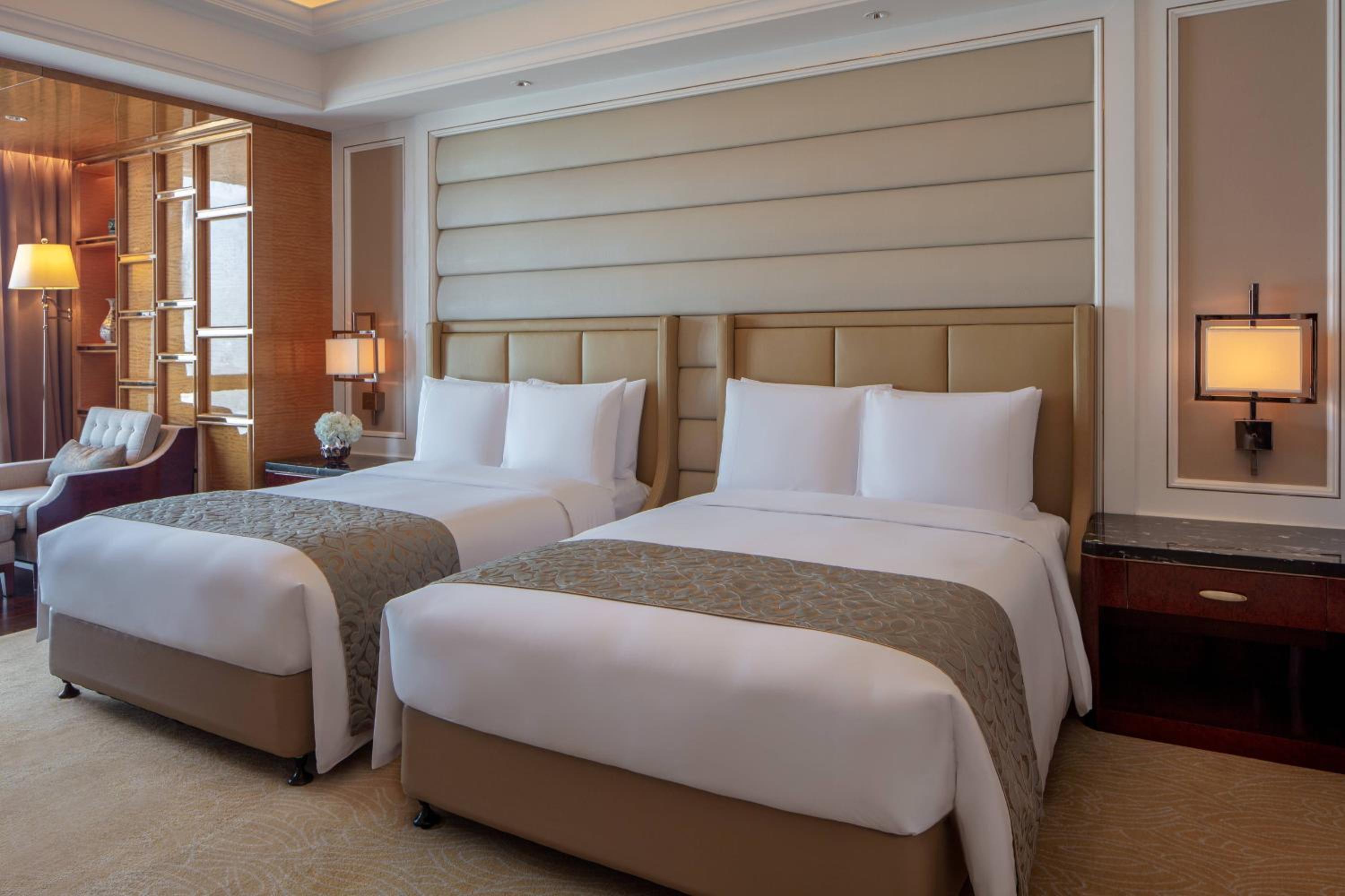Premier Twin Room