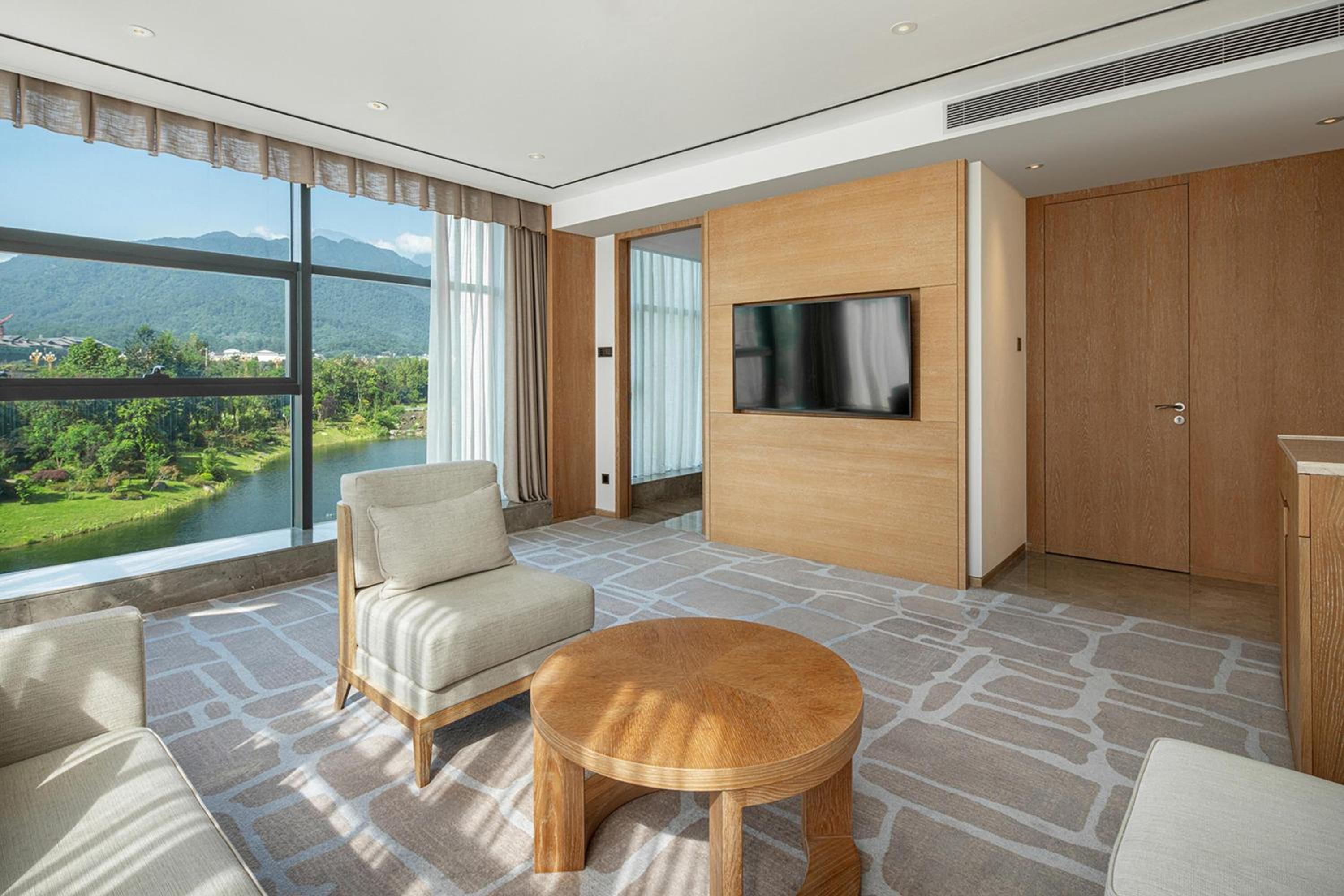 Discovery Suite photo 3