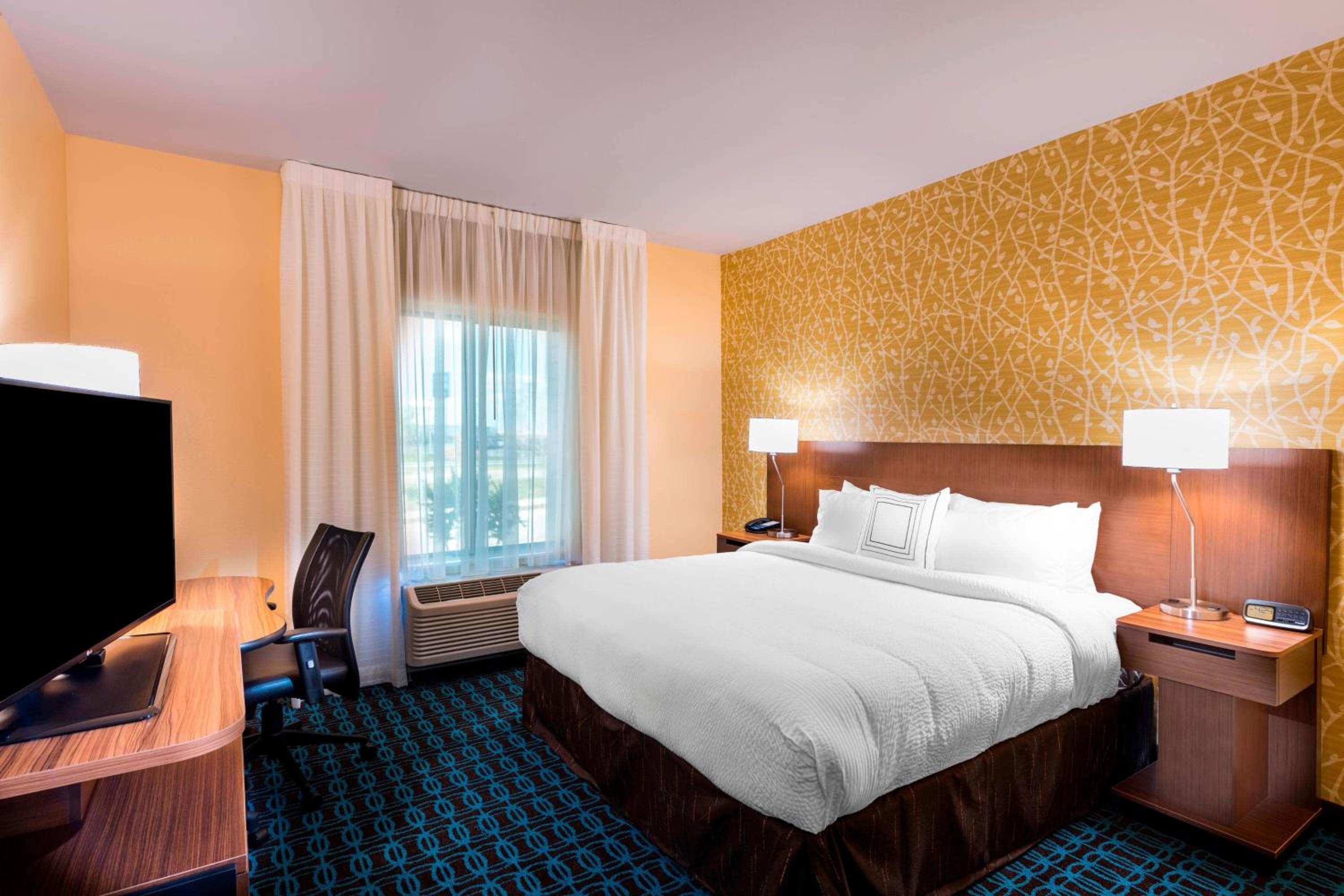 King Room - Hearing Accessible