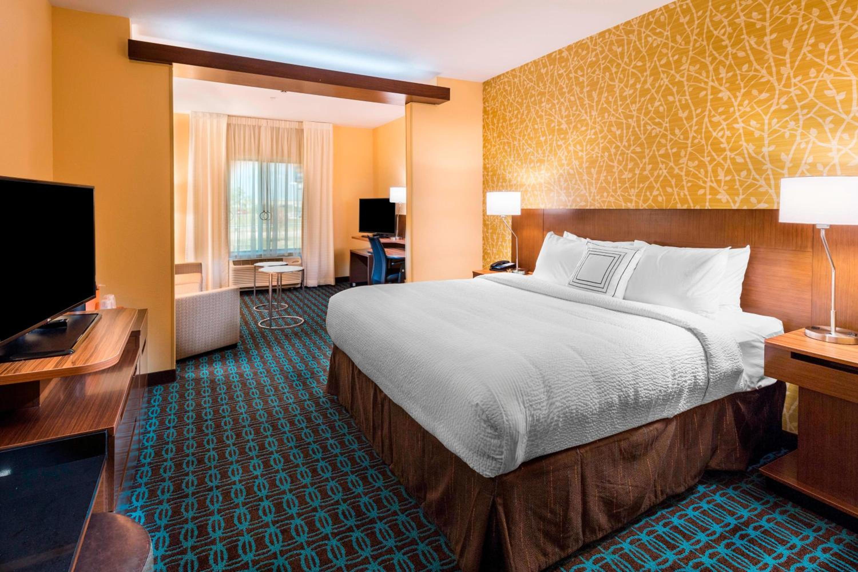 Fairfield Inn & Suites by Marriott Dallas Waxahachie