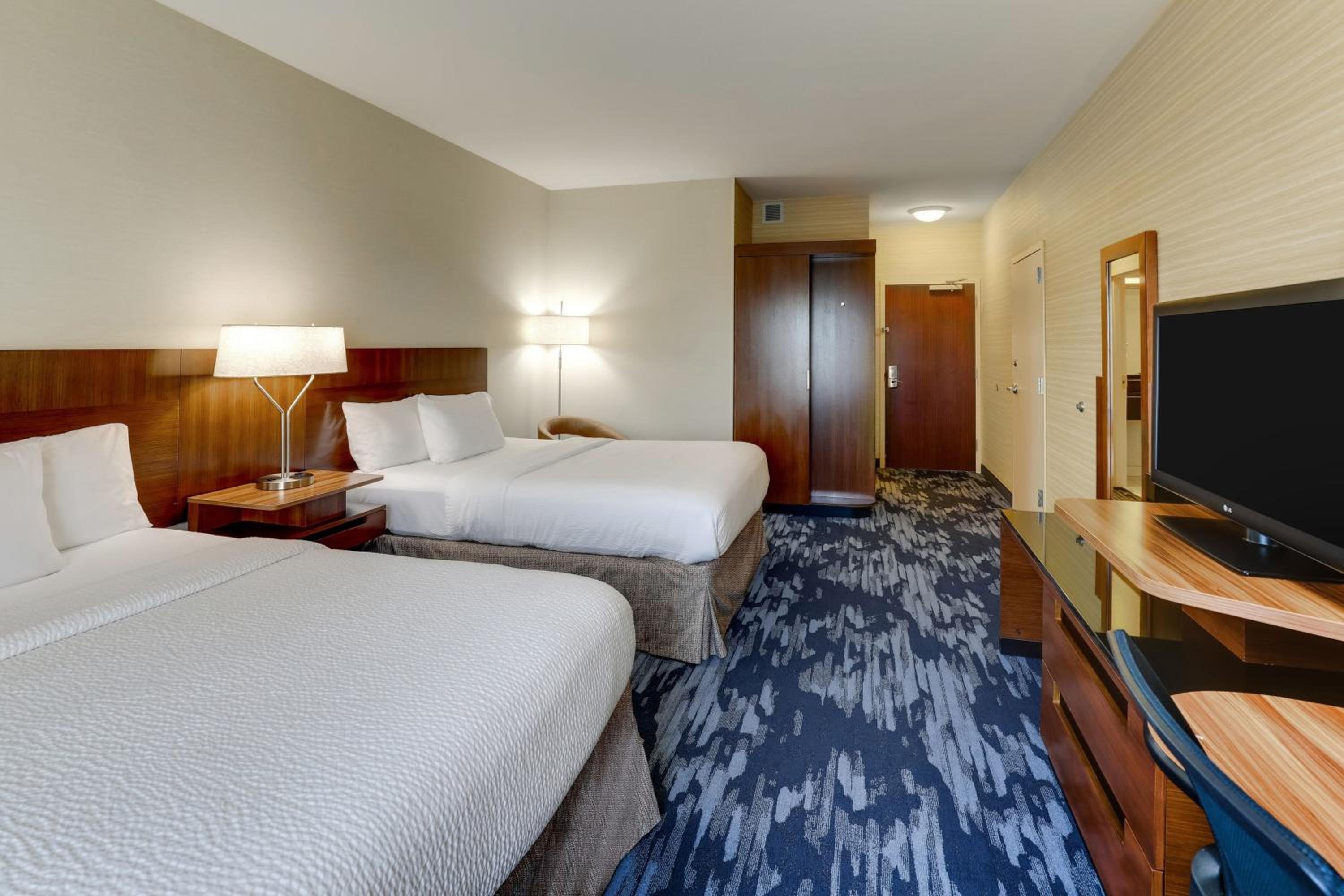 King Room with Sofa Bed and Roll-in Shower - Mobility and Hearing Accessible photo 1