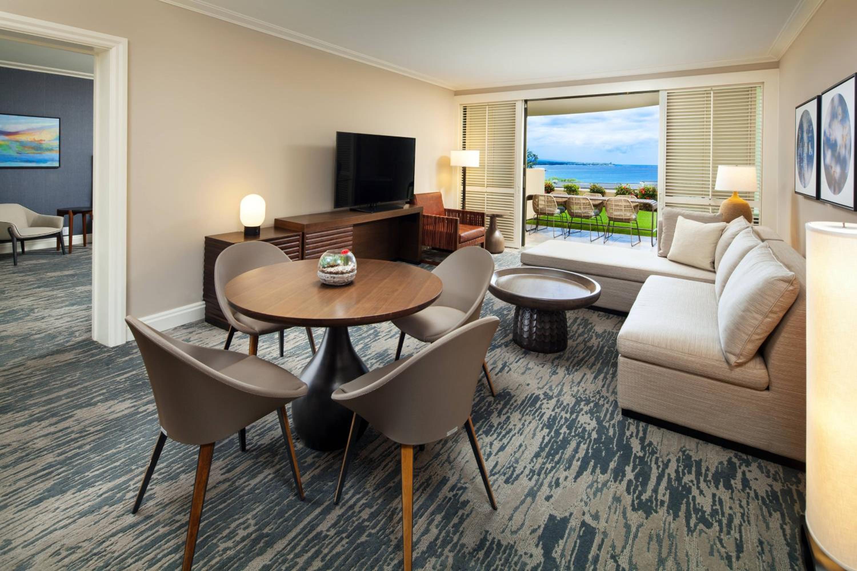 Lanai Suite, 1 Bedroom Larger Suite, 1 King, Ground floor