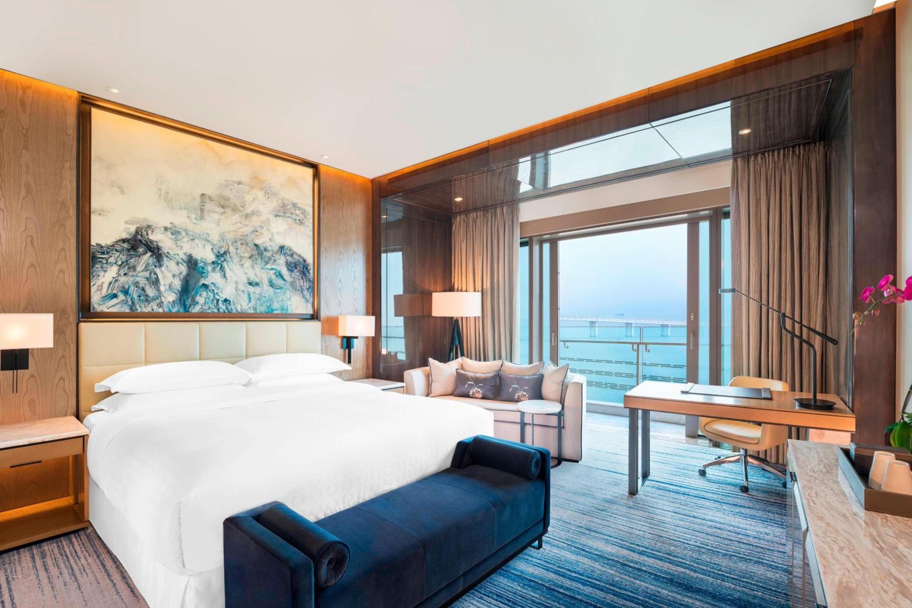 Deluxe Ocean View, Guest room, 1 King, Ocean view, Balcony photo 1