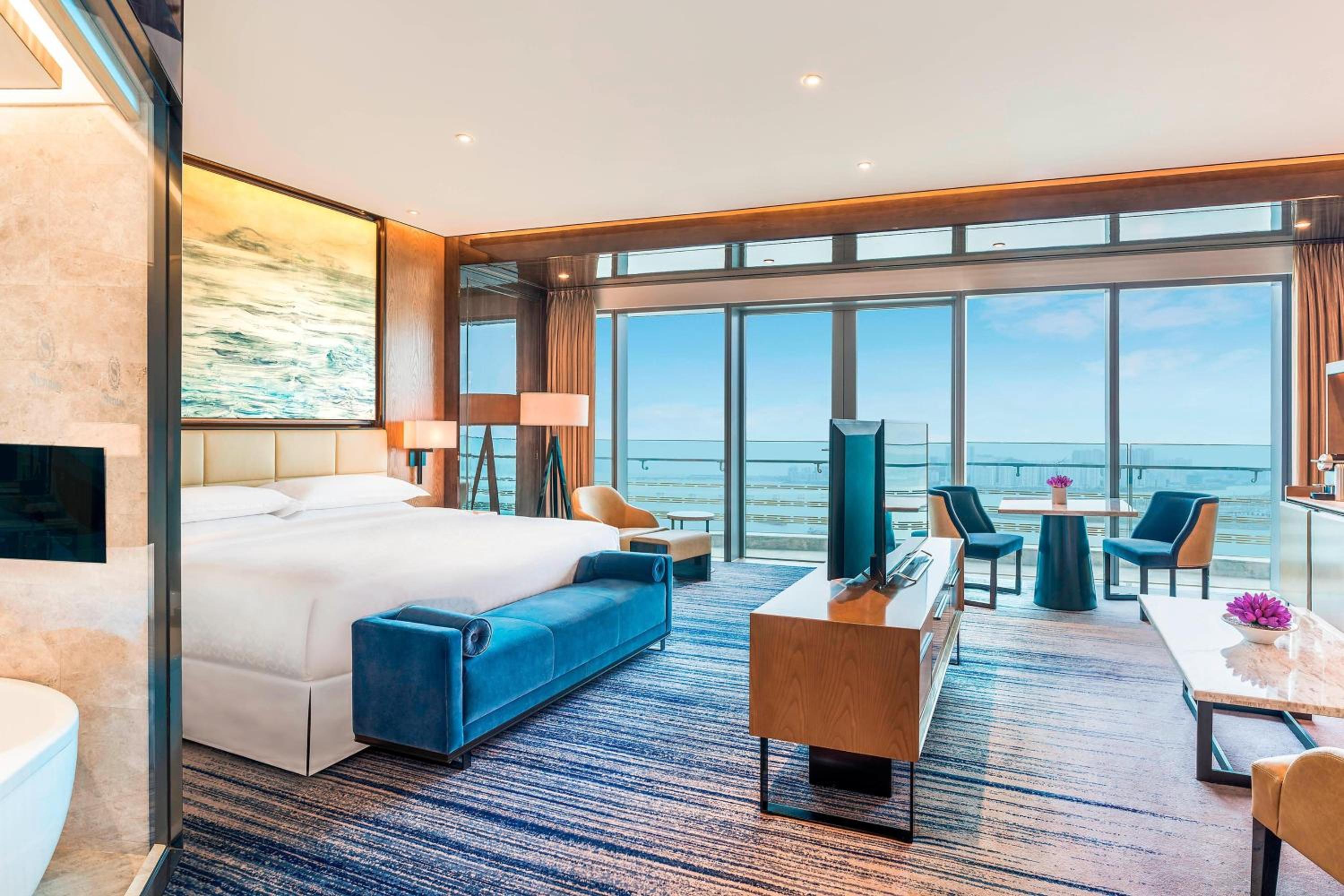 Junior Ocean Suite, Club level, 1 Bedroom Junior Suite, Ocean view, Balcony photo 1