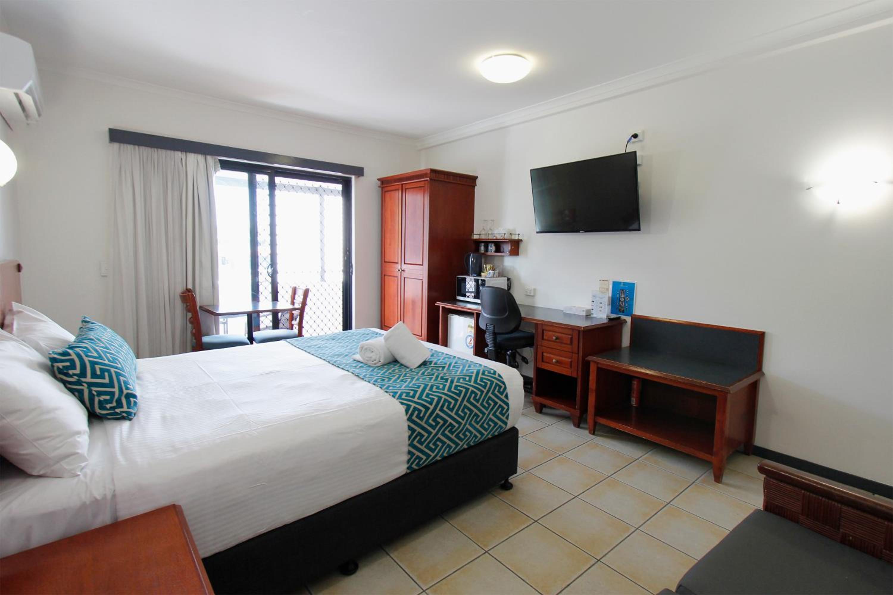 Executive Room - Photo 2