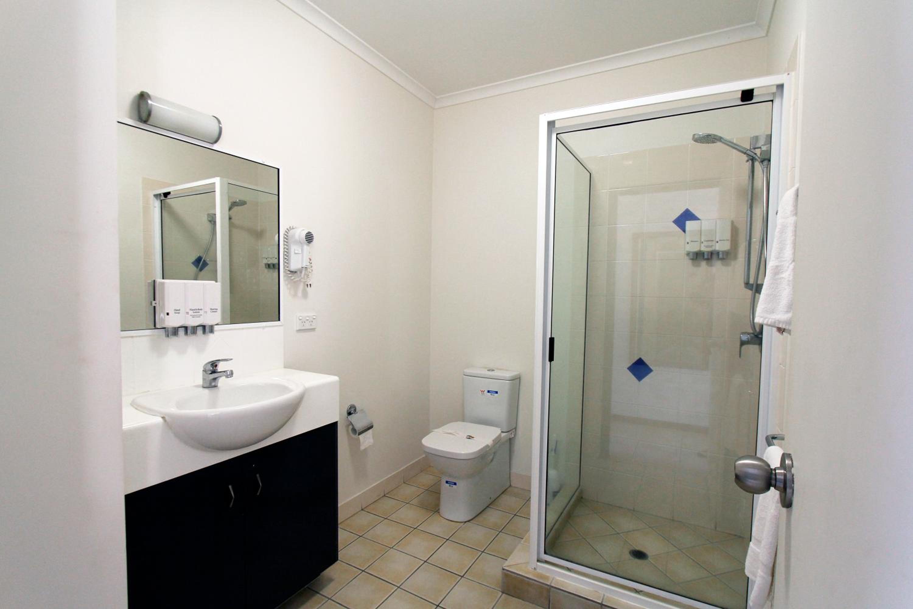 Executive Room - Photo 5