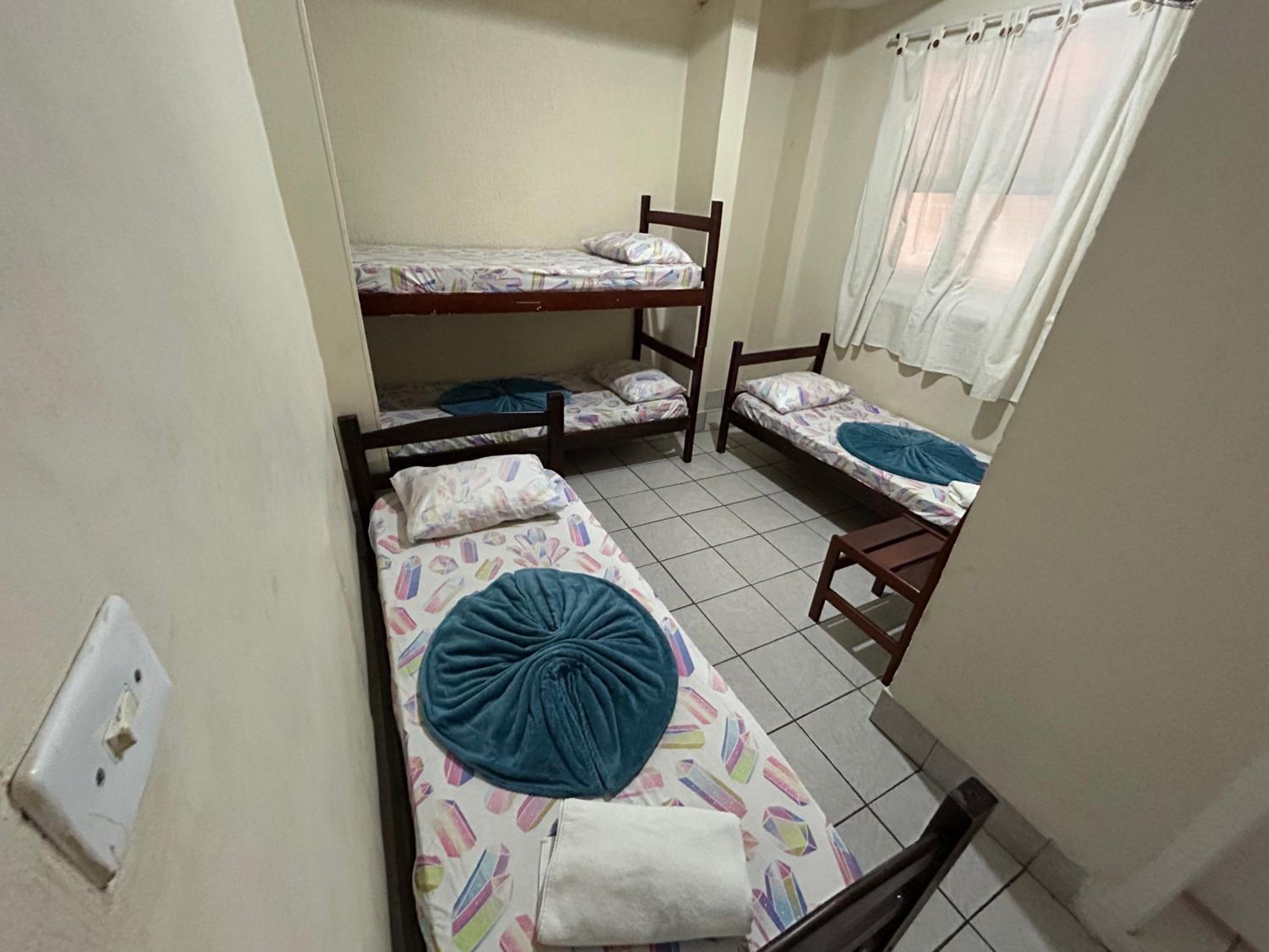 Economy Quadruple Room photo 2