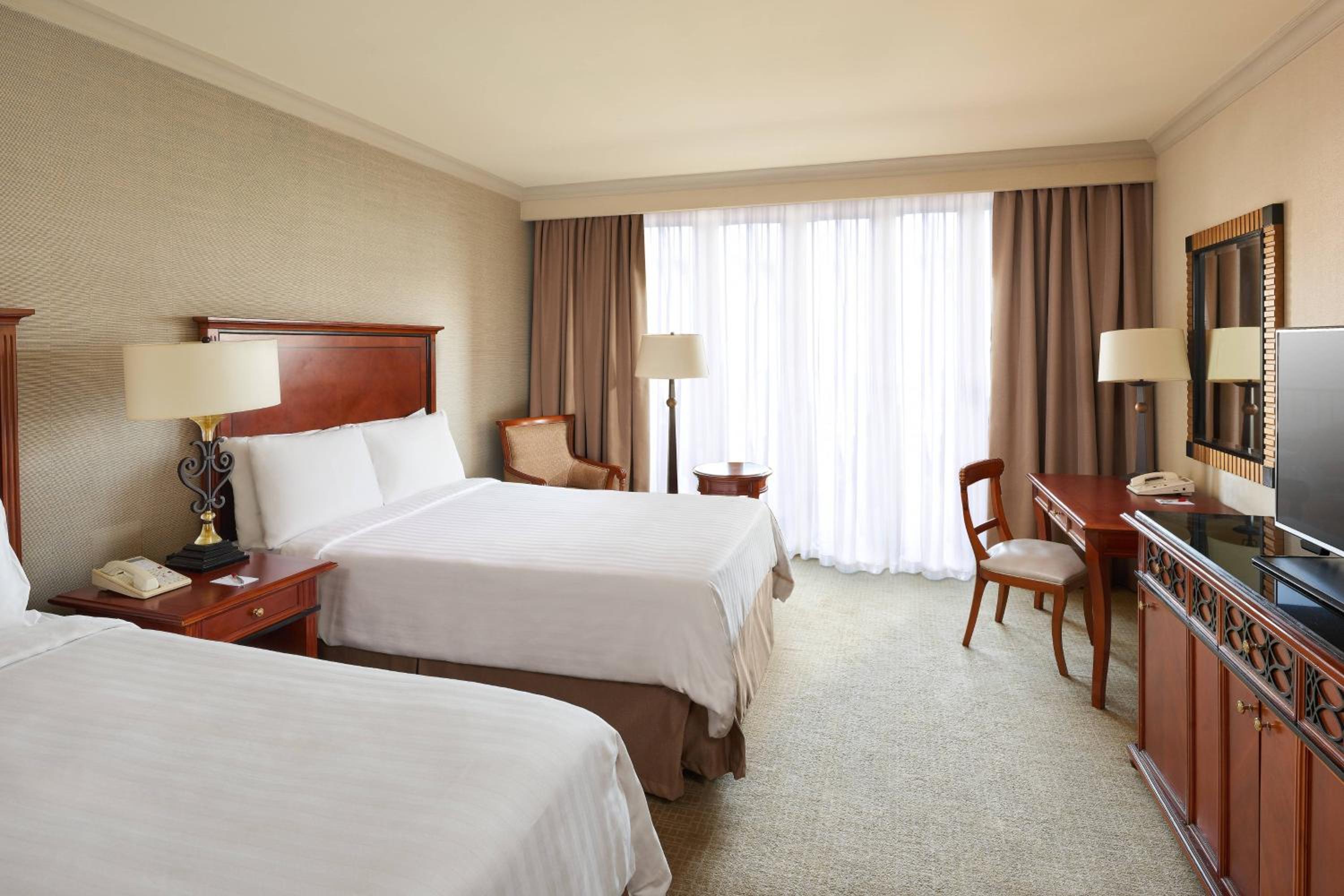 Deluxe Room, 2 Double, Balcony