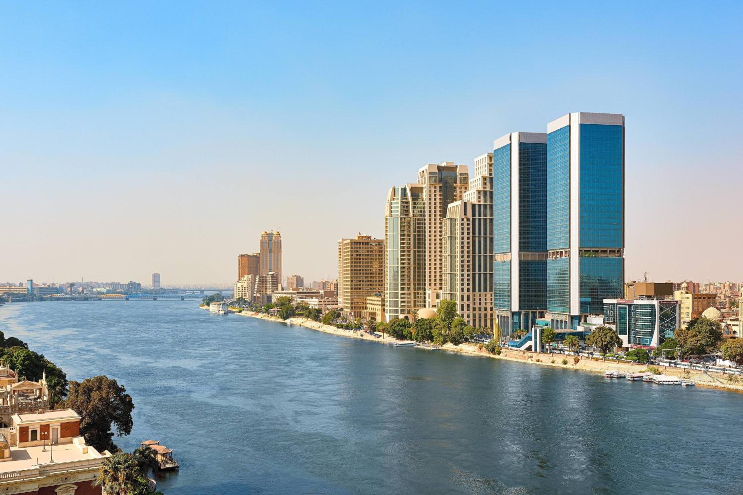 Deluxe Nile View Room, 1 King, Balcony