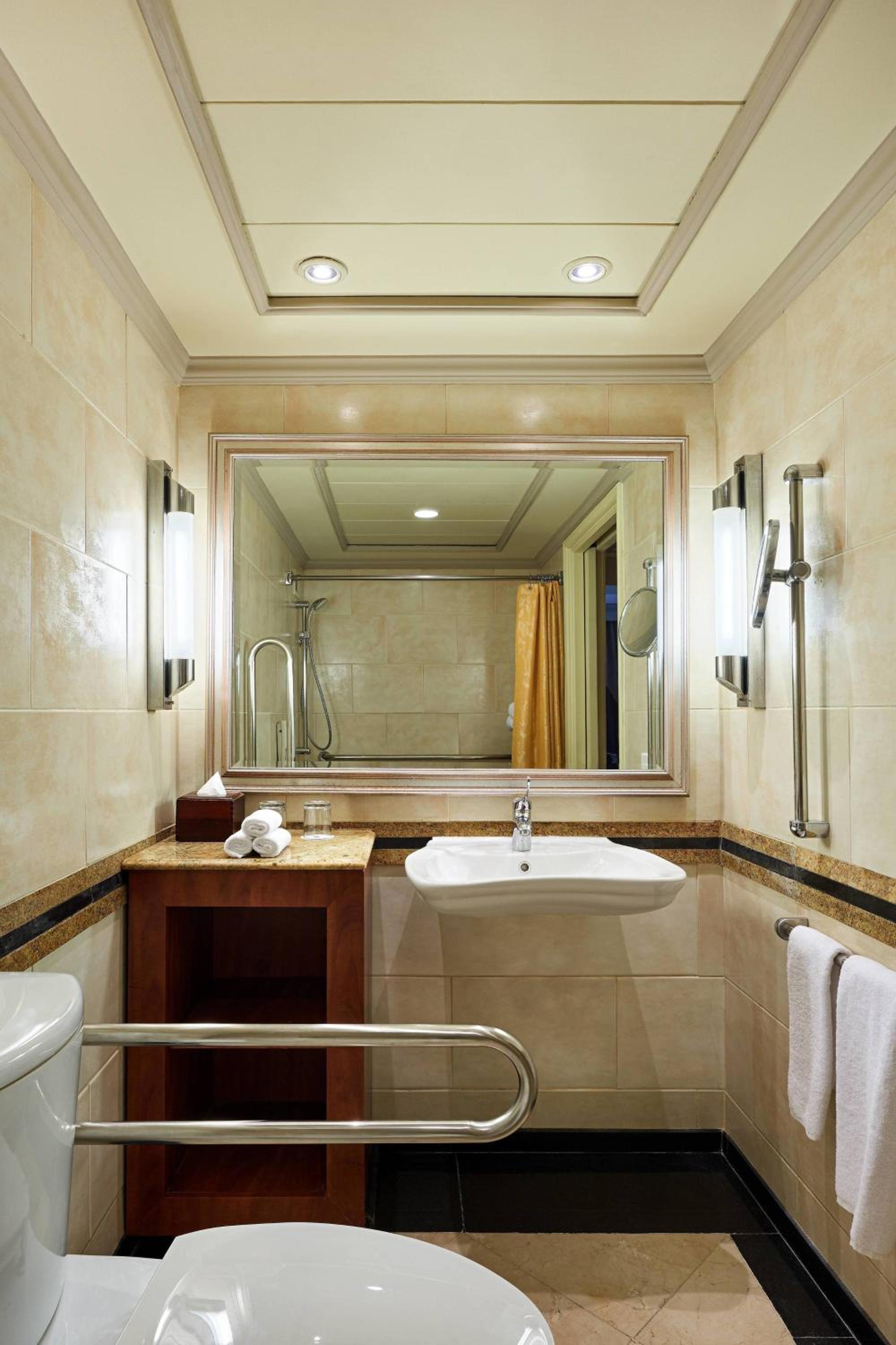 Deluxe Room, 2 Double, Balcony
