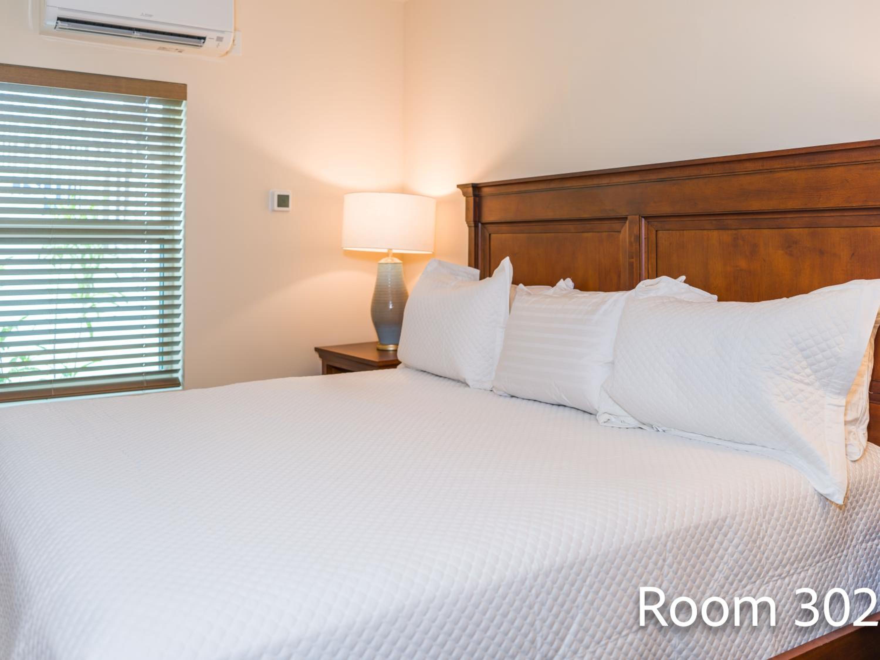 Two-Bedroom Suite - Photo 2