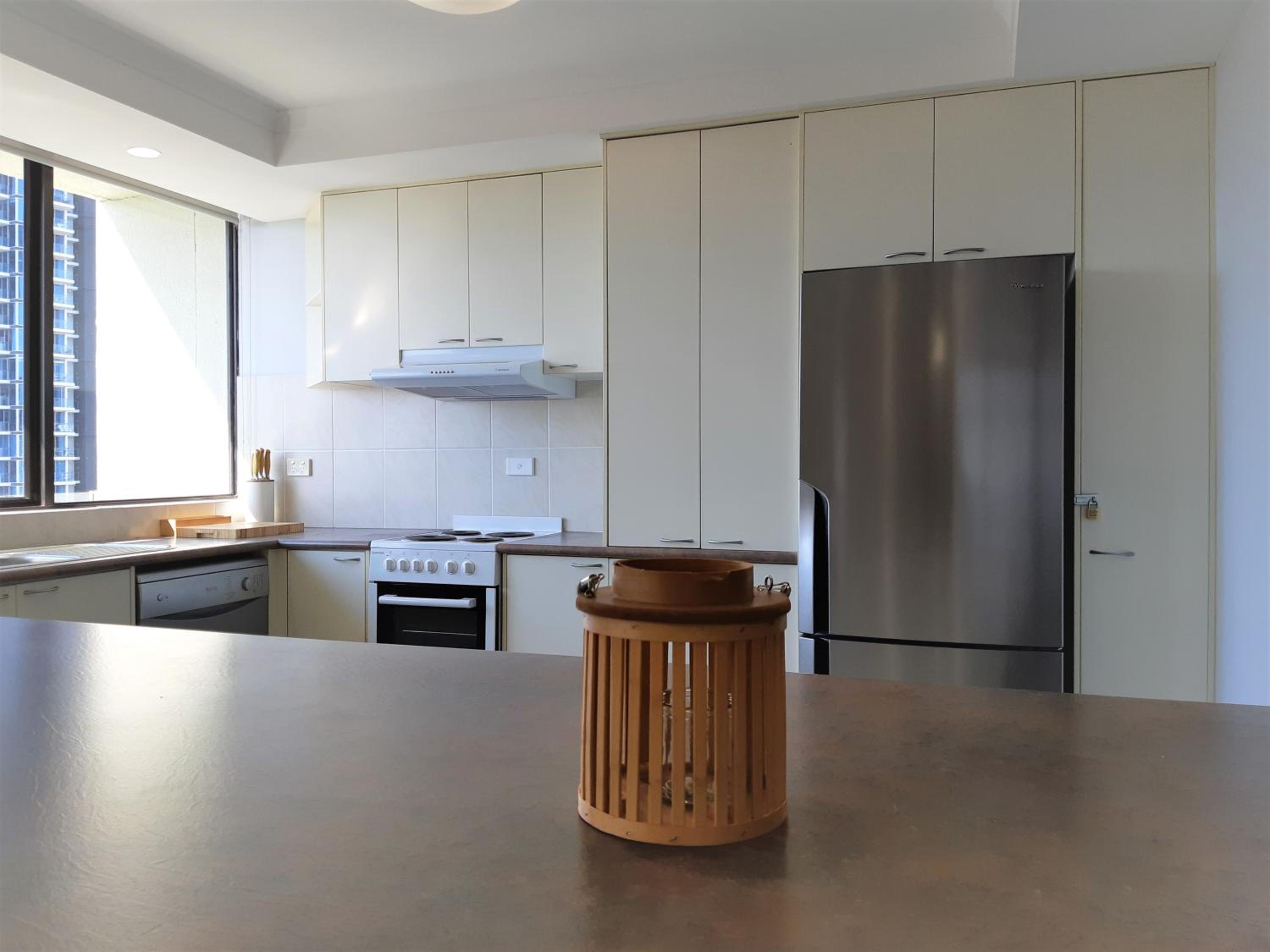 Apartment With Mountain View