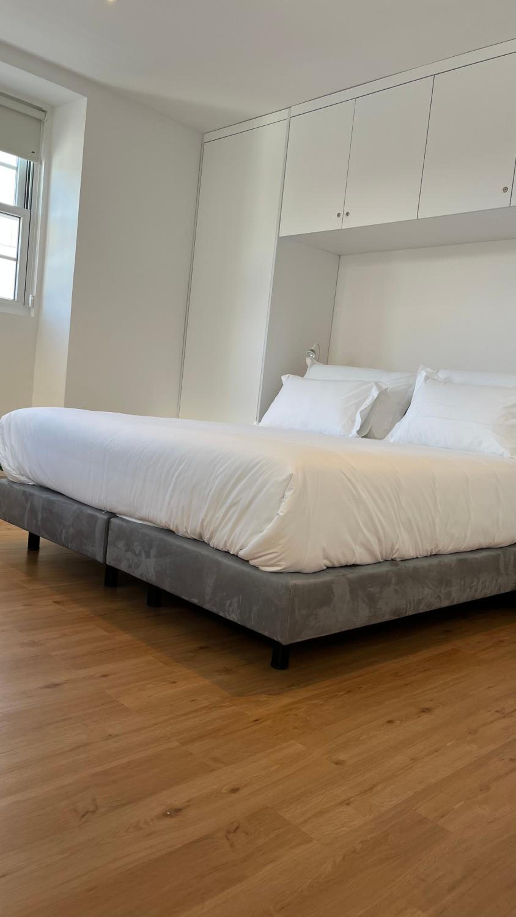 Deluxe Double or Twin Room with Sea View - Photo 8