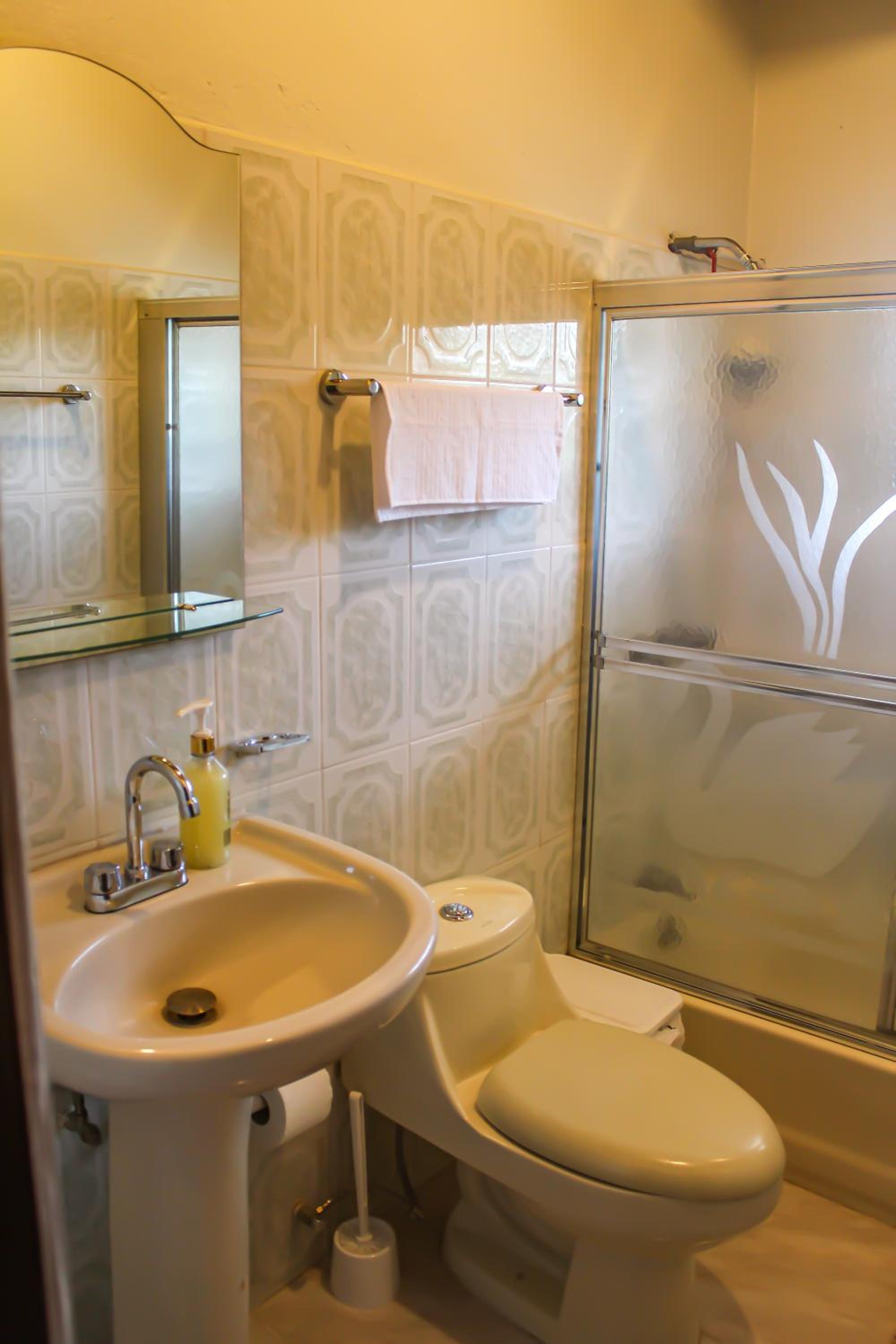 Two-Bedroom House photo 2